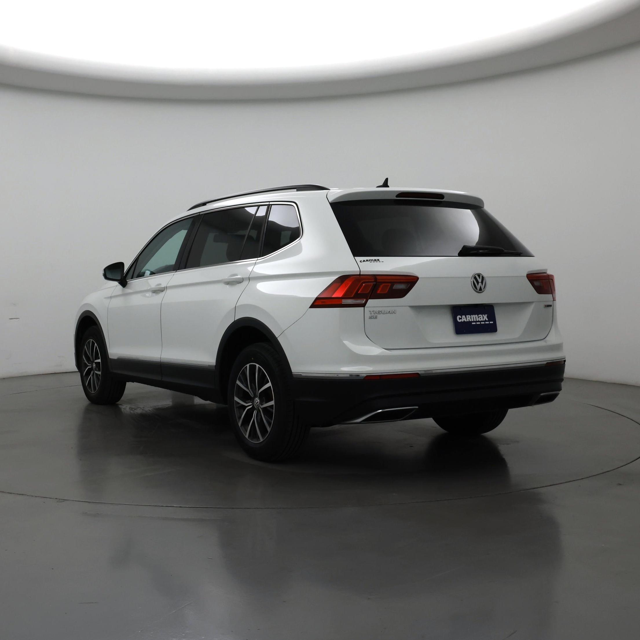 Thumbnail: 2020 Volkswagen Tiguan - 2