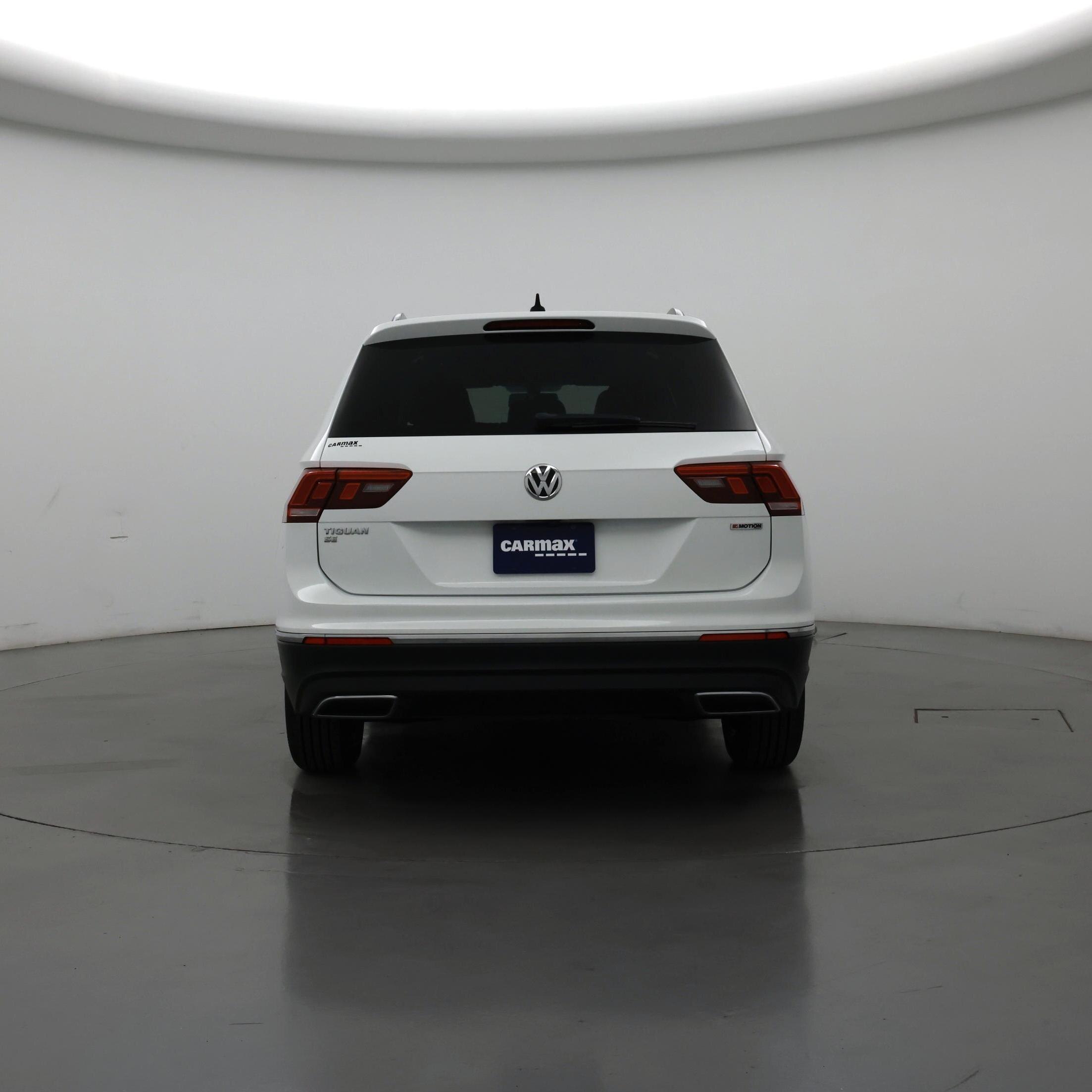 Thumbnail: 2020 Volkswagen Tiguan - 6