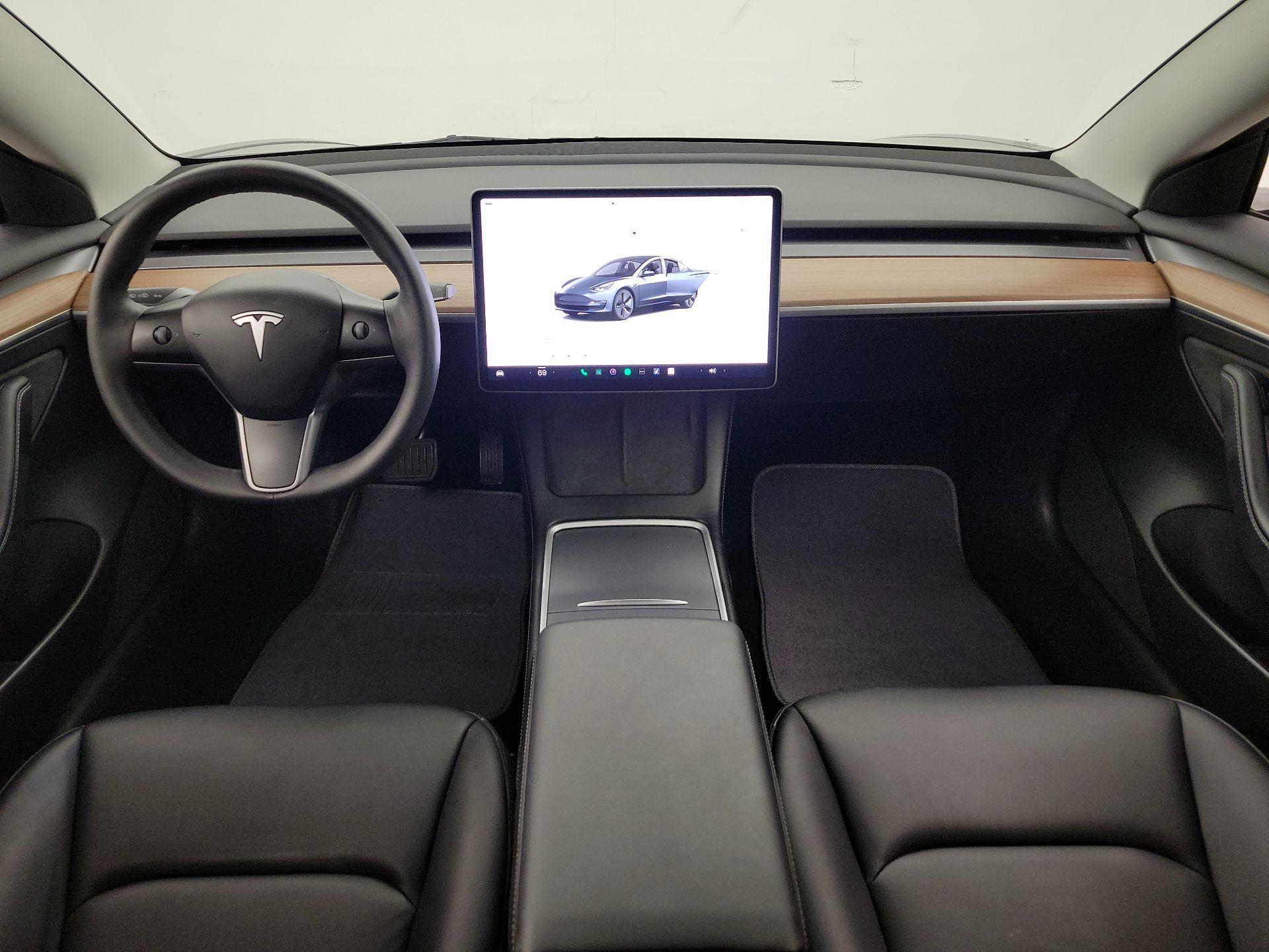 Thumbnail: 2023 Tesla Model 3 - 9