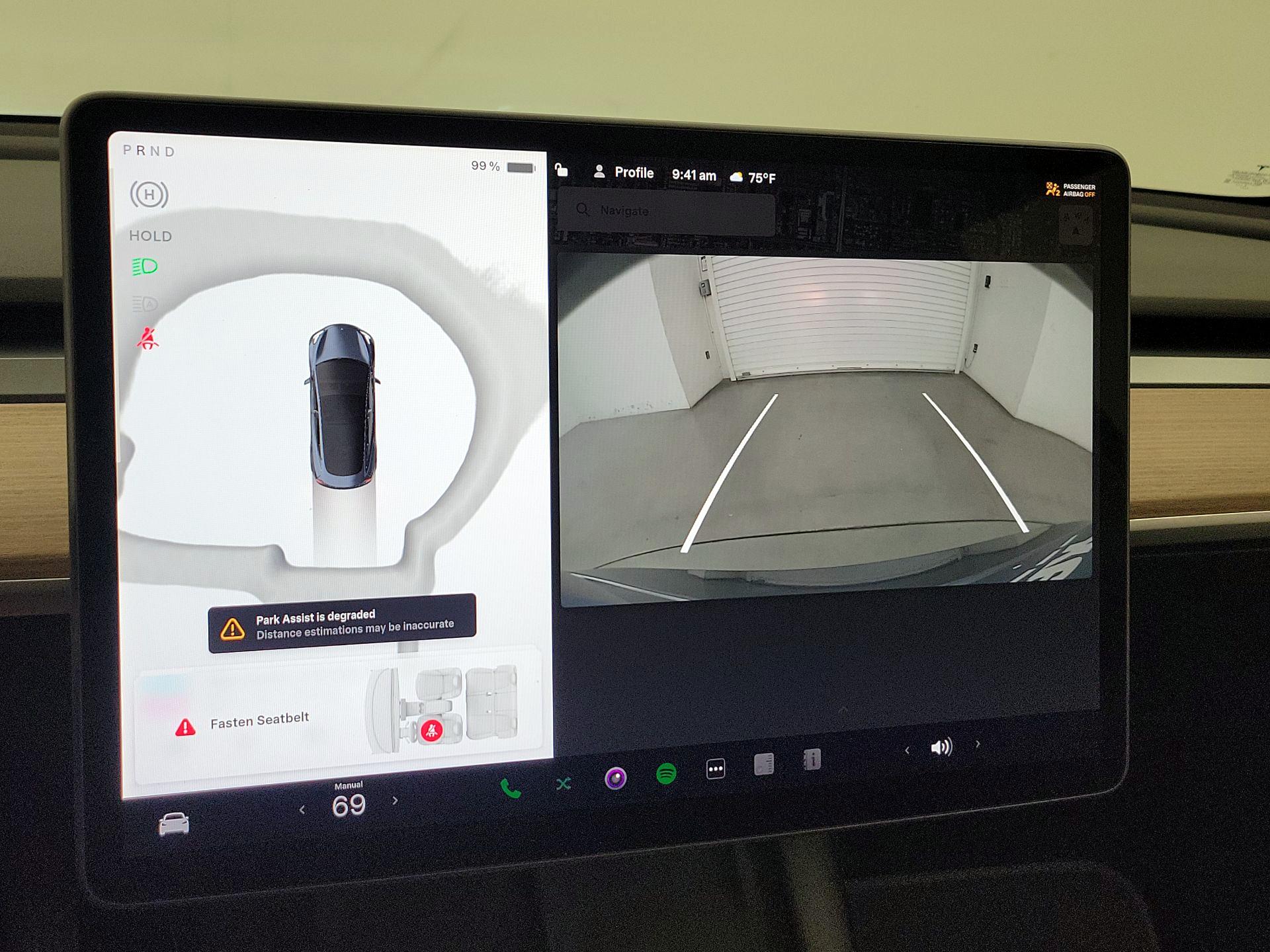 Thumbnail: 2023 Tesla Model 3 - 14