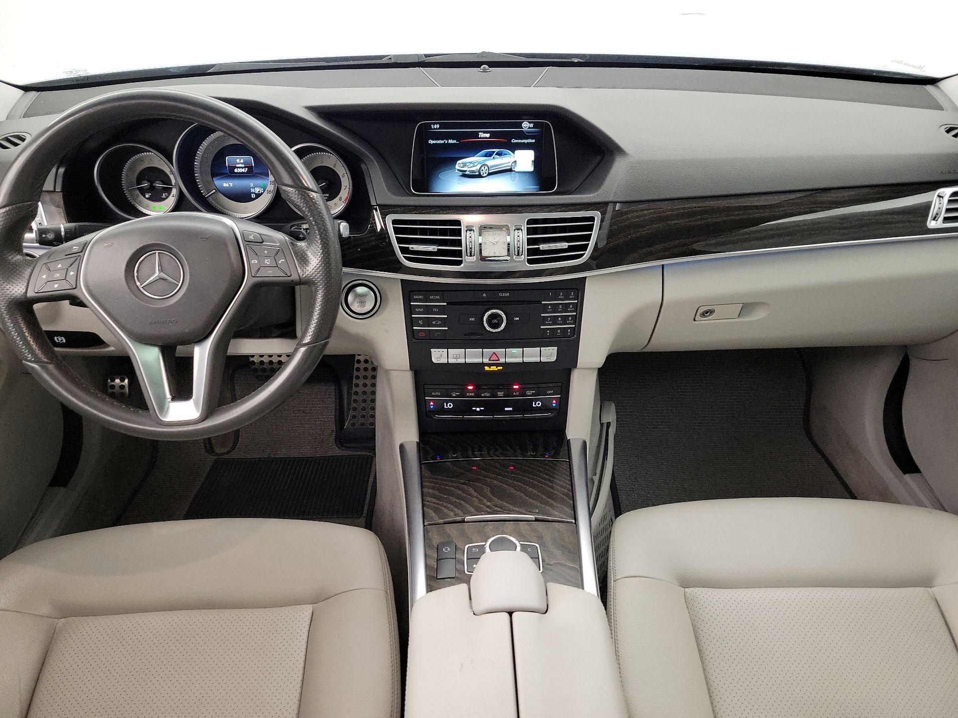 Thumbnail: 2016 Mercedes-Benz E-Class - 9