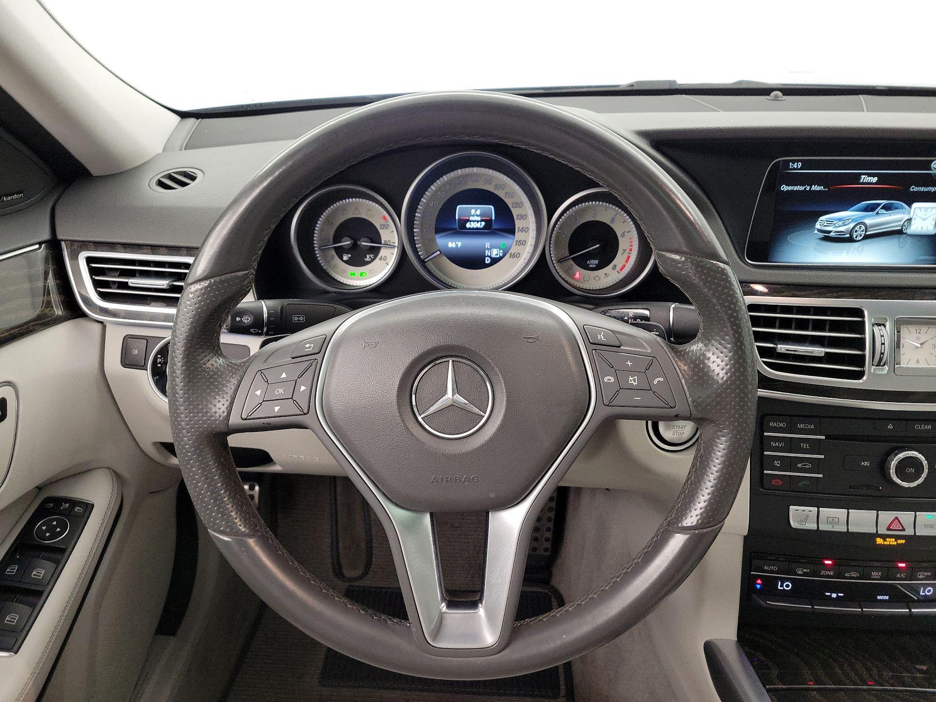 Thumbnail: 2016 Mercedes-Benz E-Class - 10