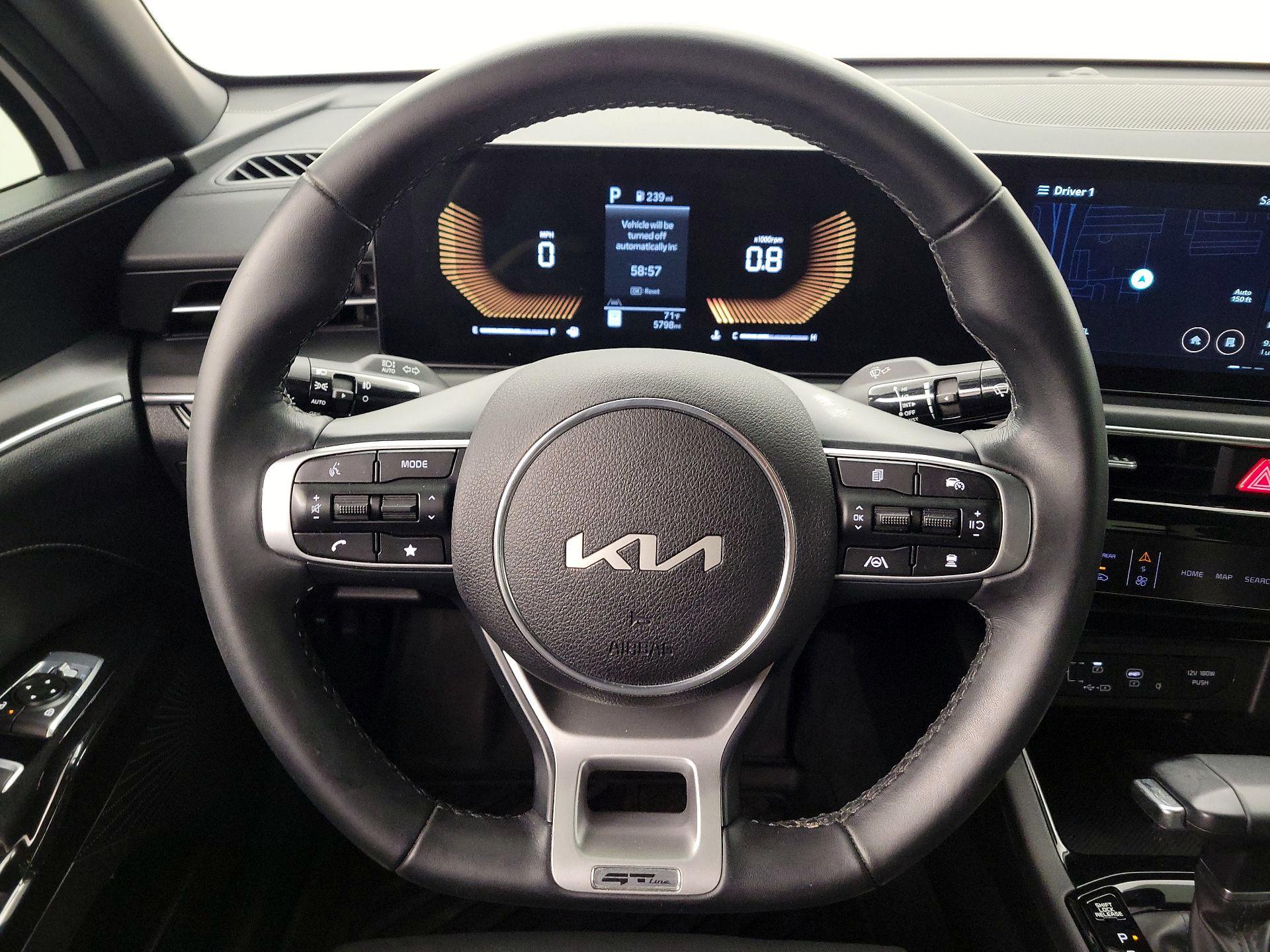 Thumbnail: 2025 Kia K5 - 10
