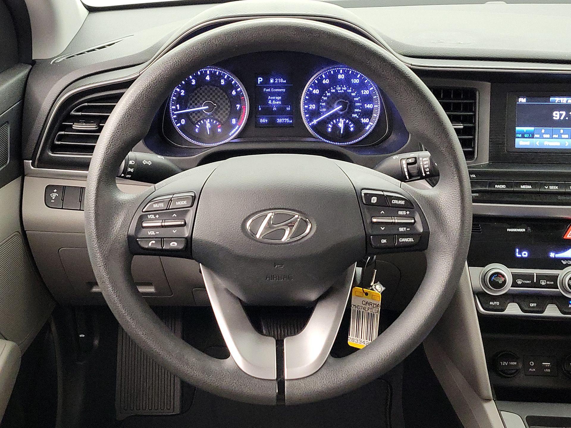 Thumbnail: 2020 Hyundai Elantra - 10