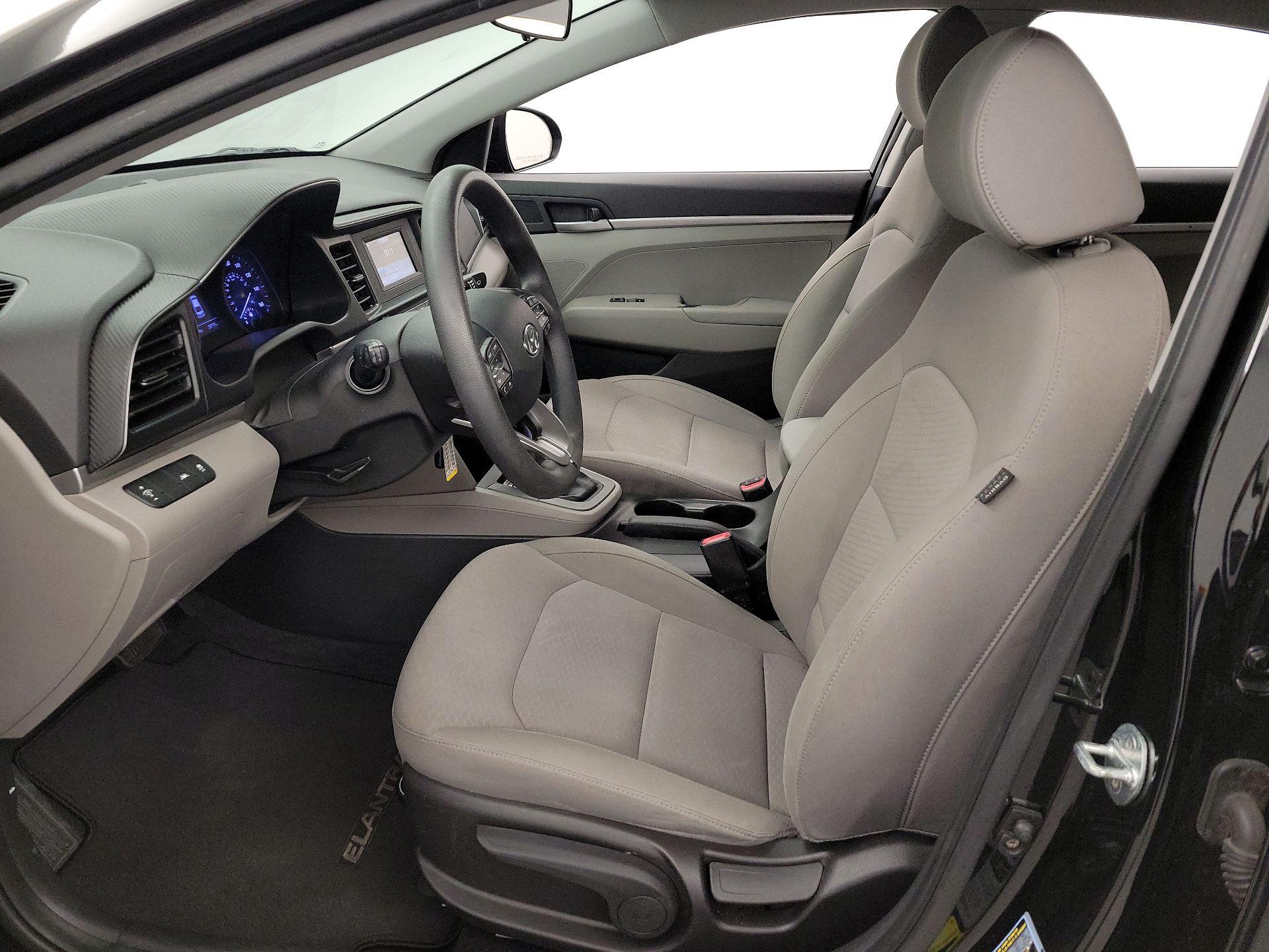 Thumbnail: 2020 Hyundai Elantra - 11