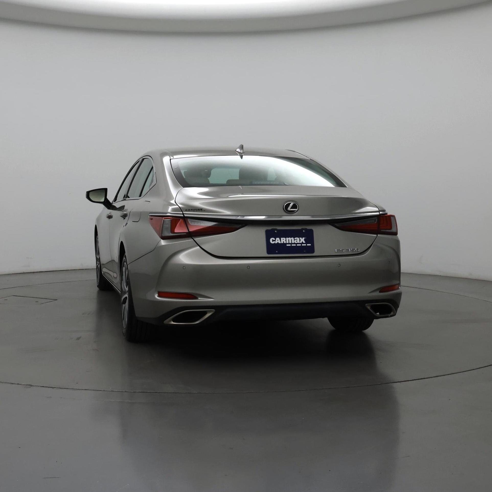 Thumbnail: 2021 Lexus ES - 6