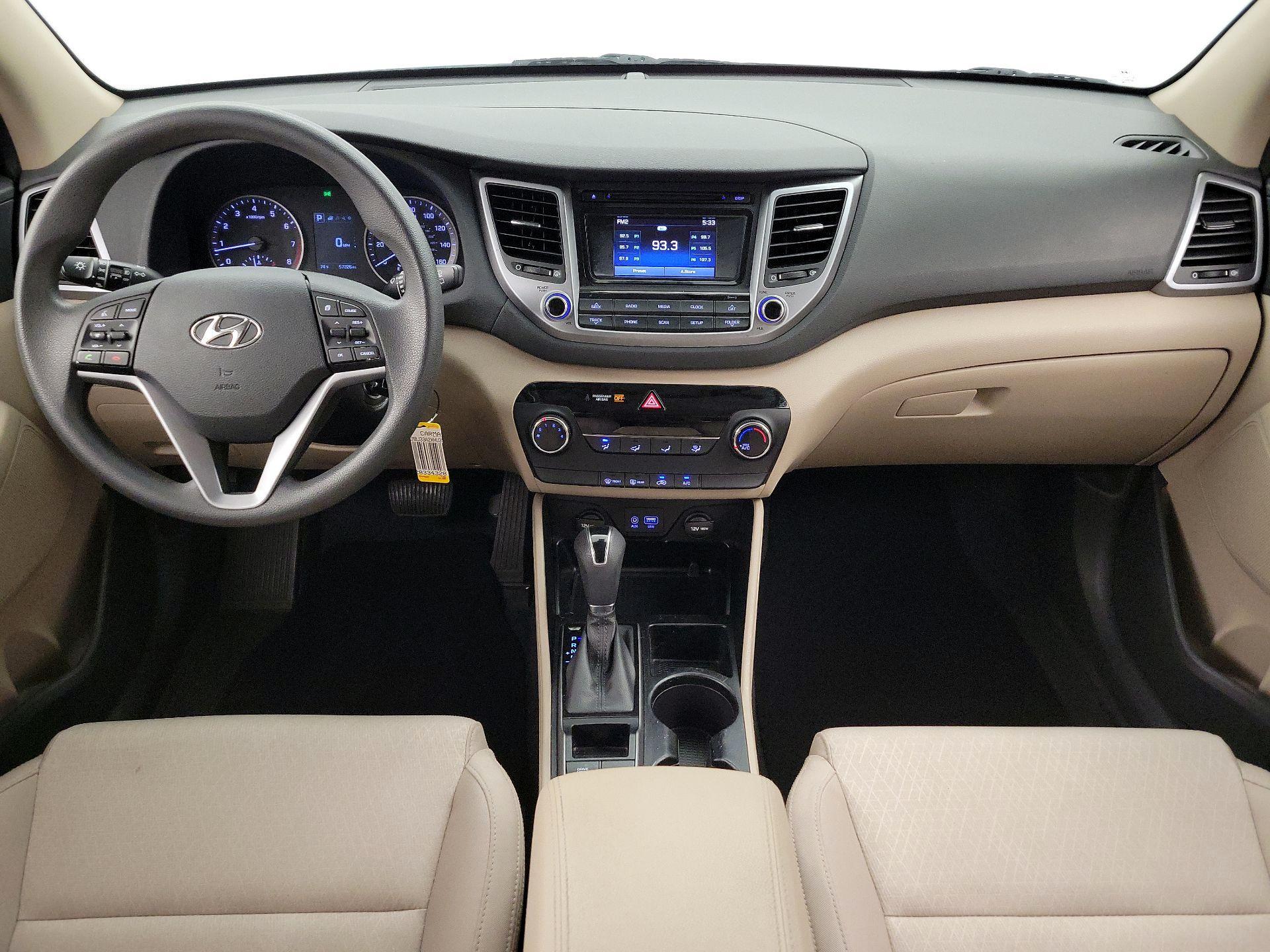 Thumbnail: 2017 Hyundai Tucson - 9