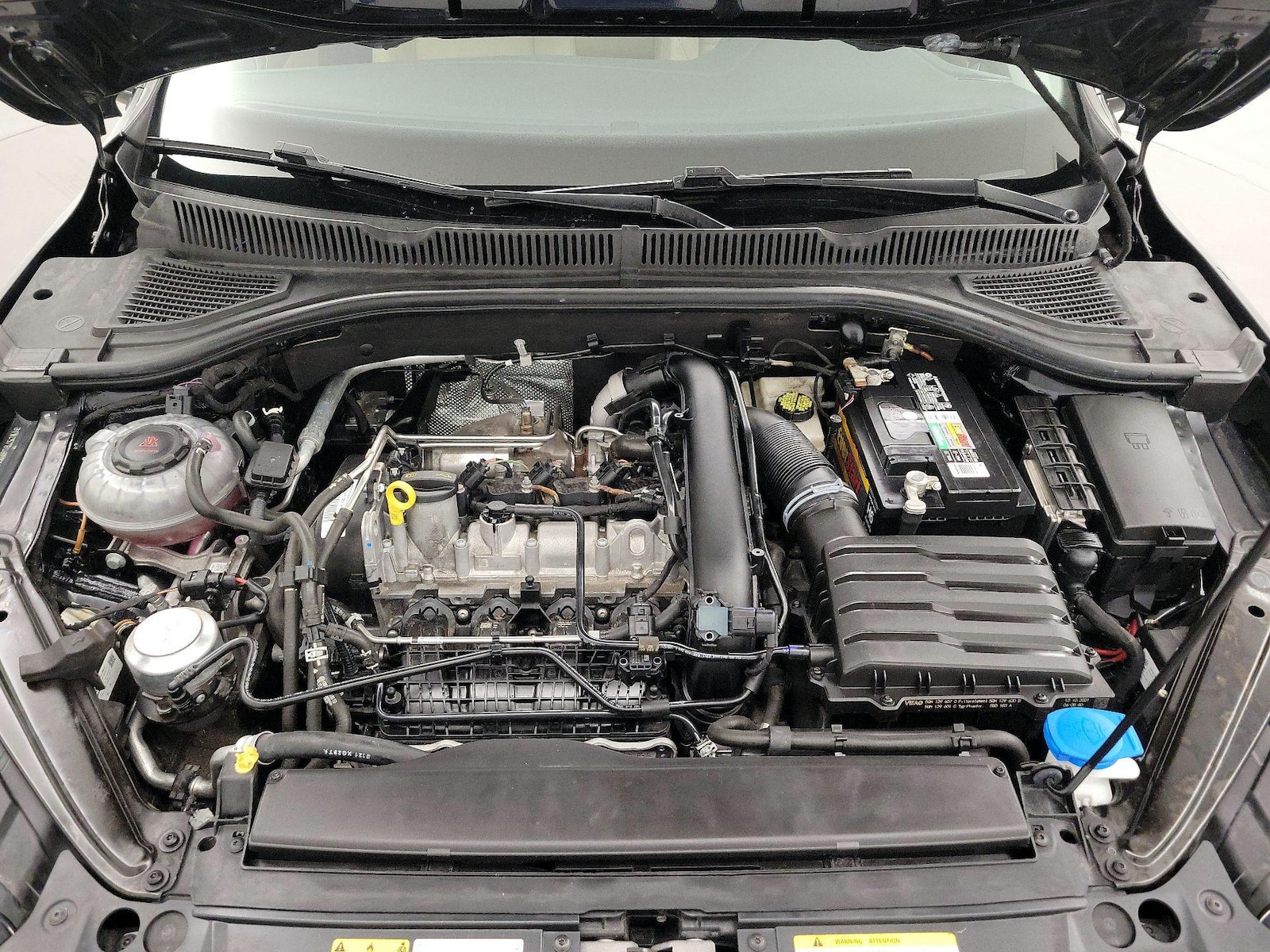 2021 Volkswagen Jetta SE - Photo 23
