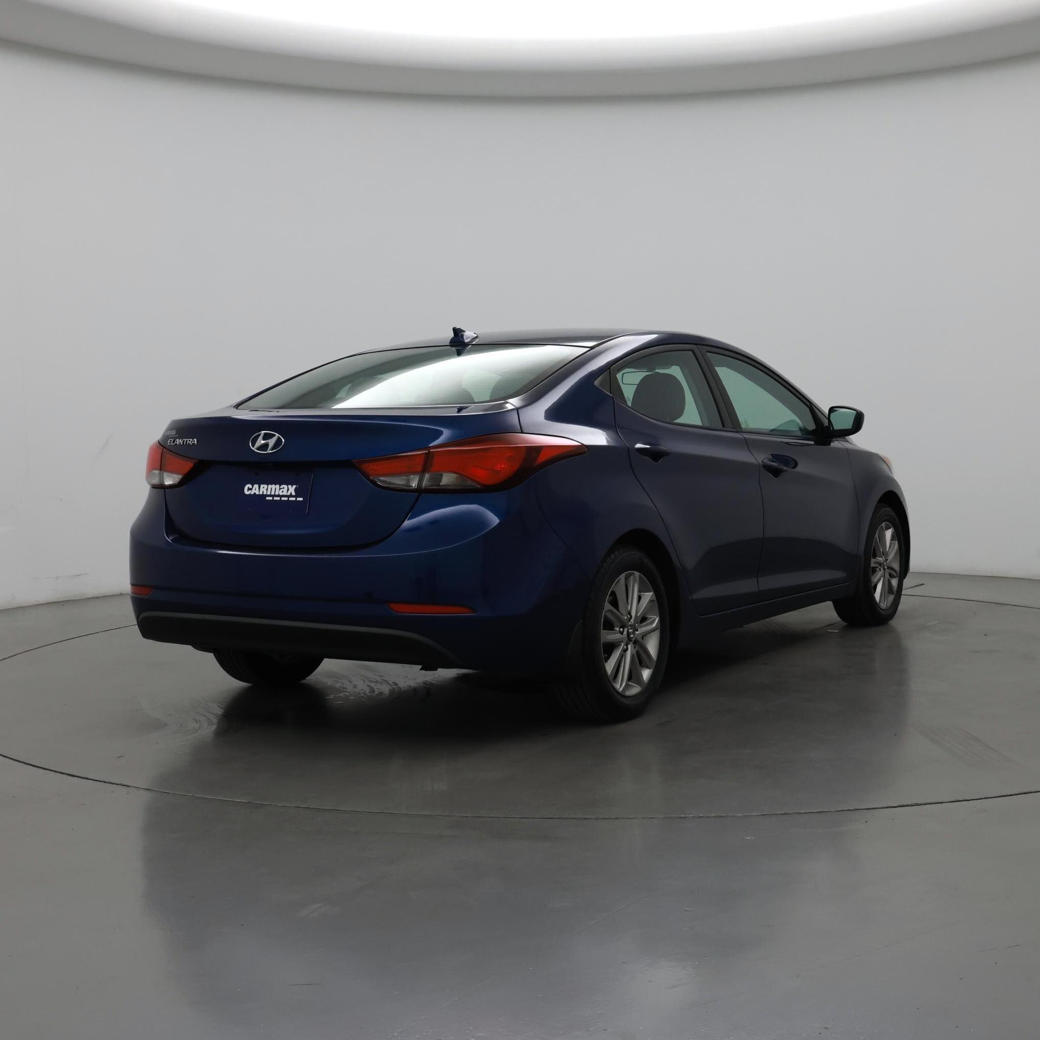 Thumbnail: 2016 Hyundai Elantra - 8