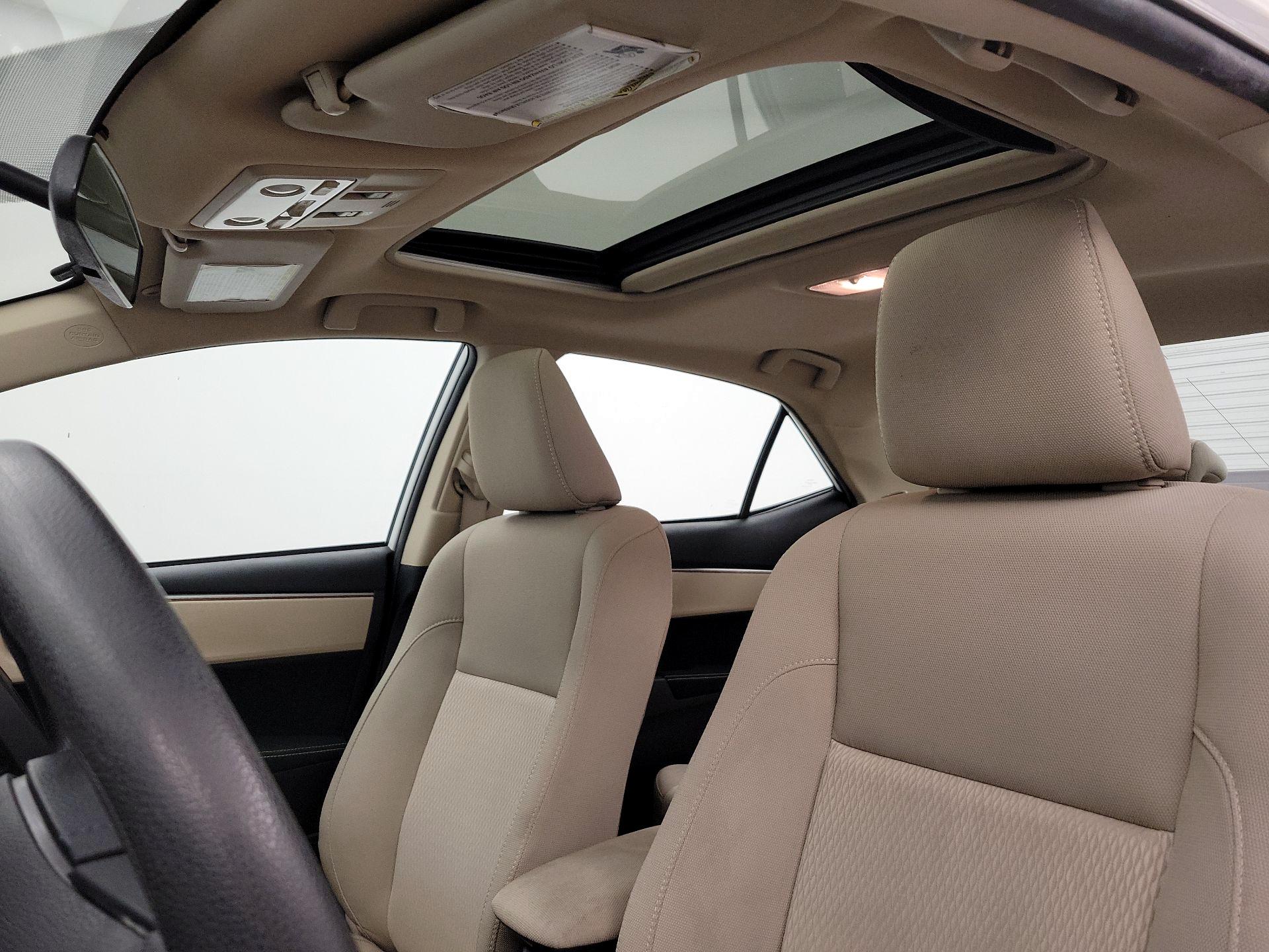 Thumbnail: 2014 Toyota Corolla - 19
