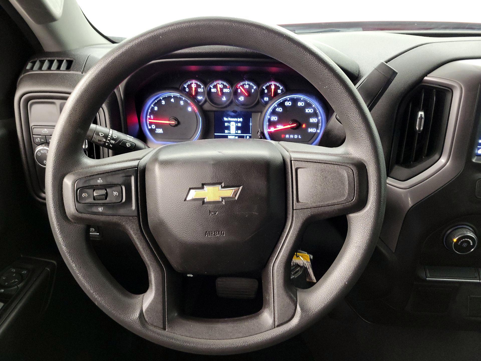 Thumbnail: 2019 Chevrolet Silverado 1500 - 10