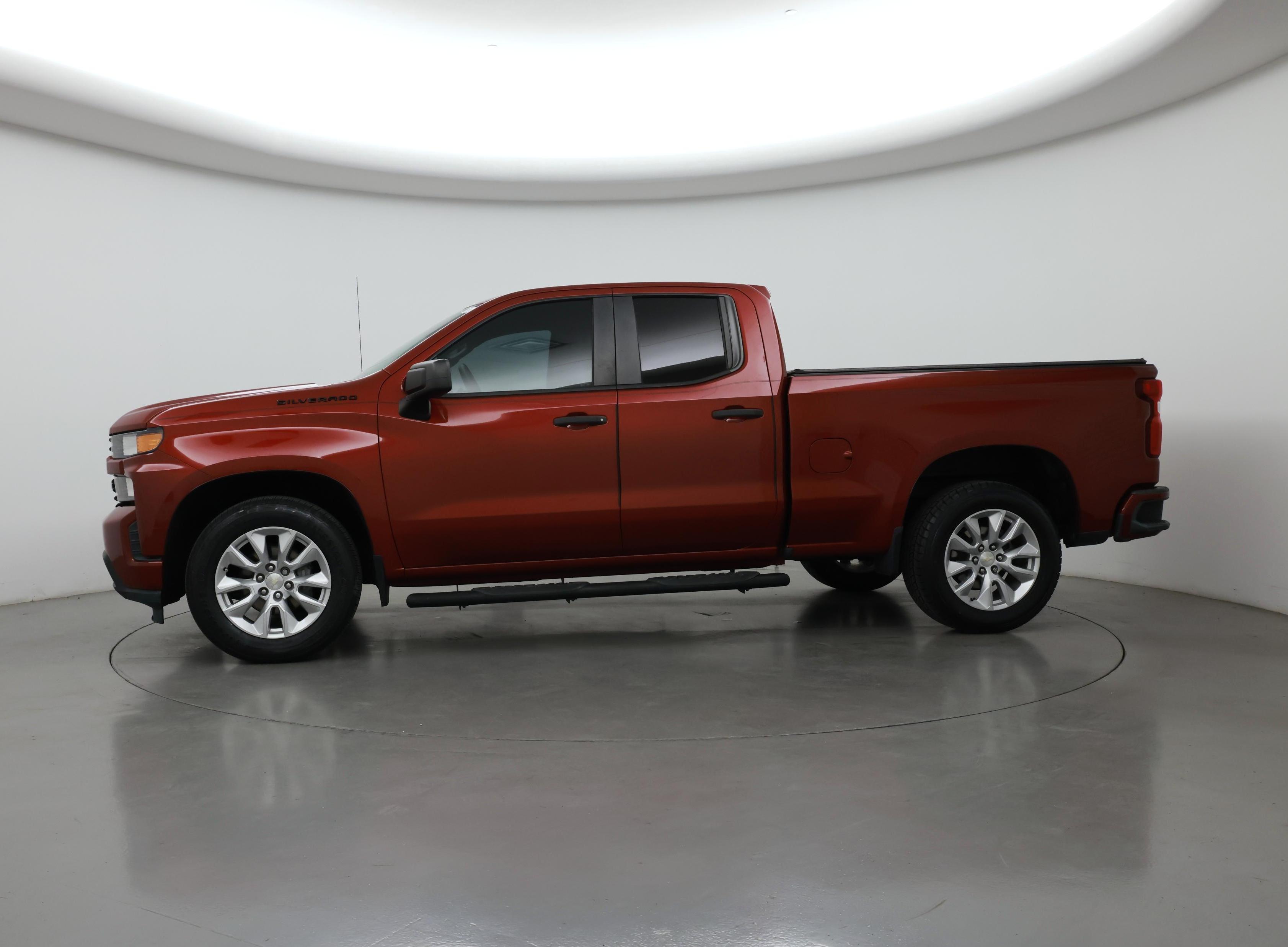 Thumbnail: 2019 Chevrolet Silverado 1500 - 3