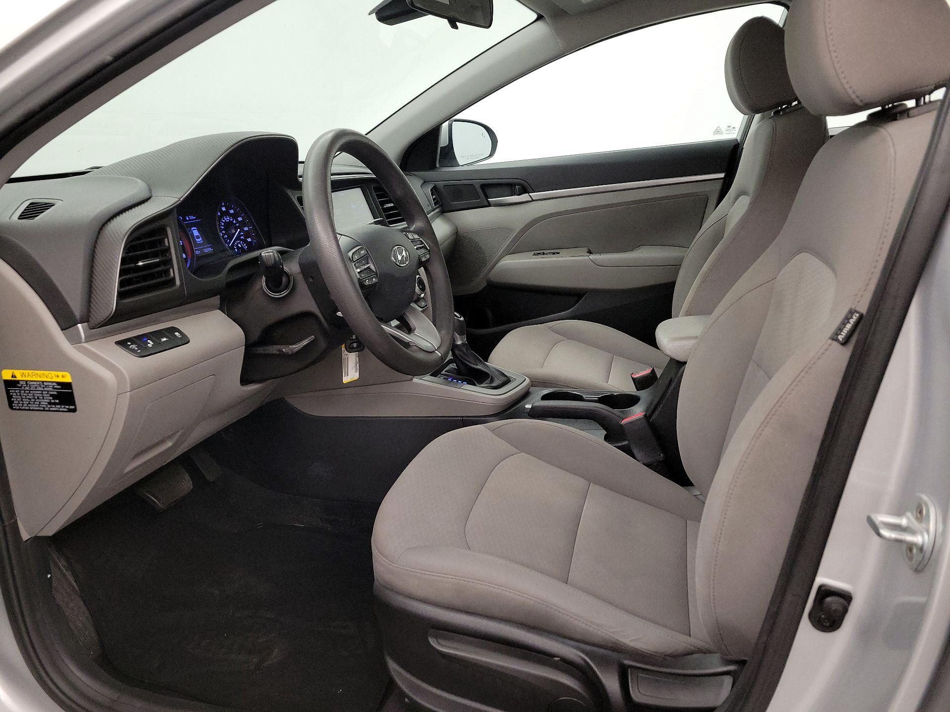 Thumbnail: 2019 Hyundai Elantra - 11