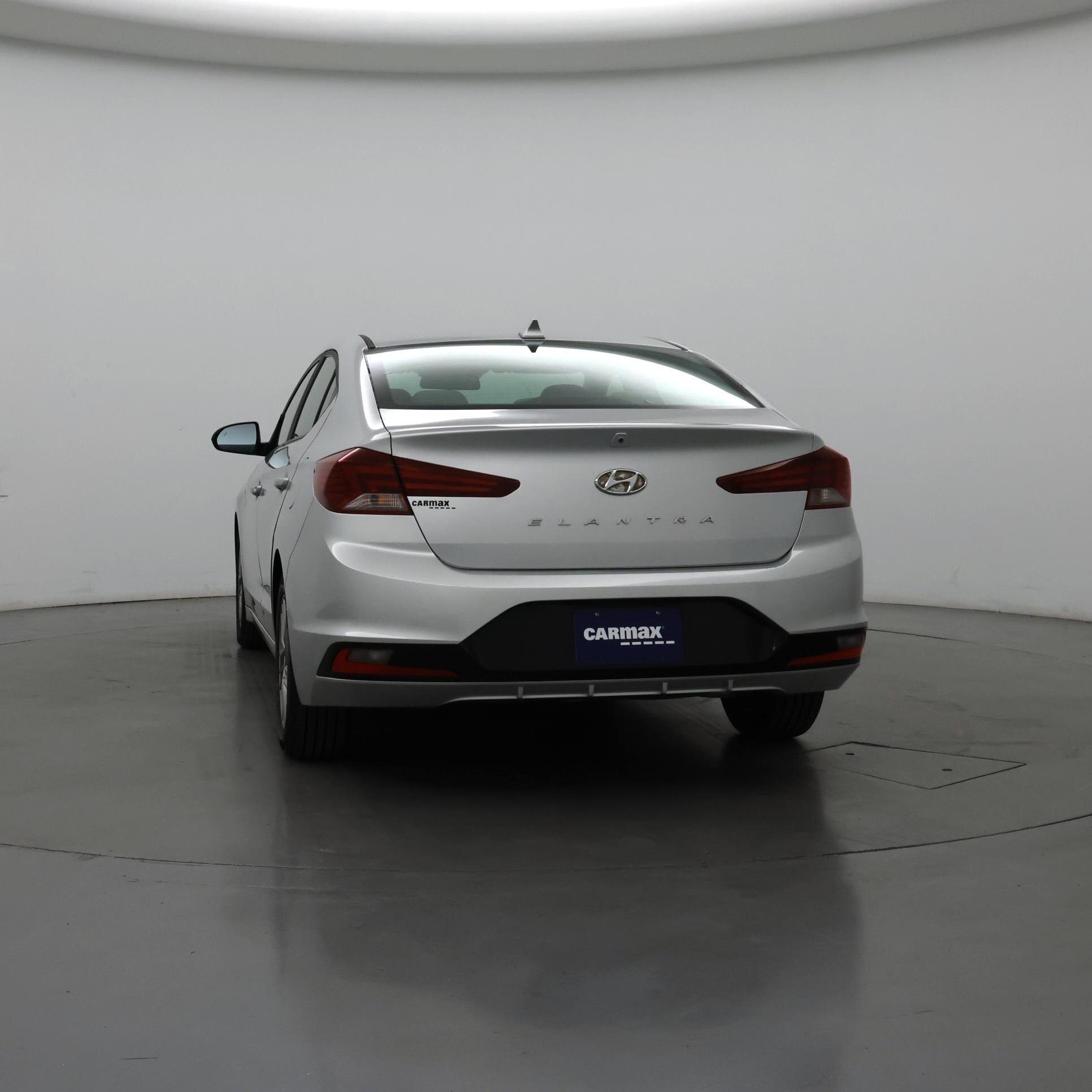 Thumbnail: 2019 Hyundai Elantra - 6