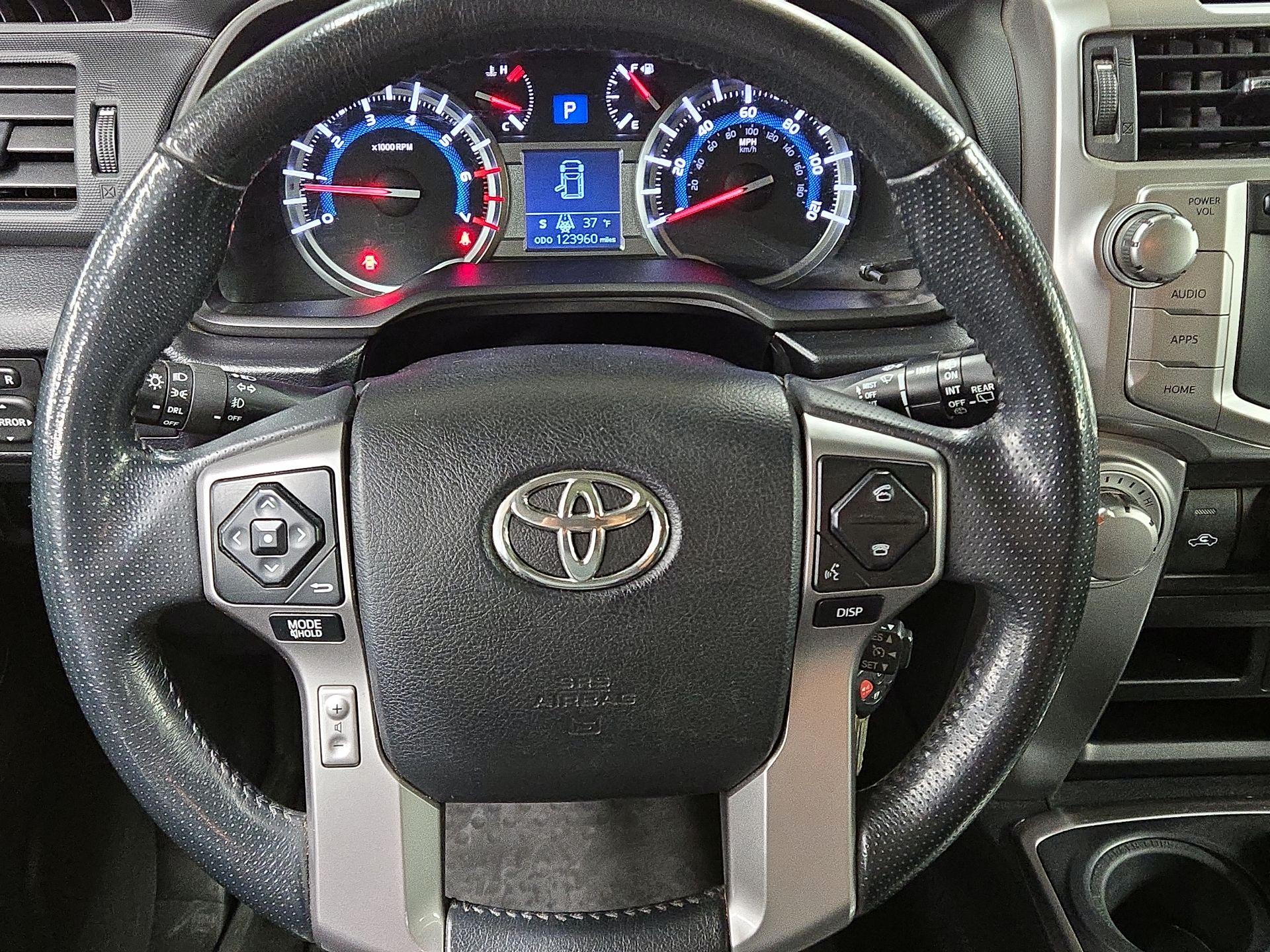 Thumbnail: 2018 Toyota 4Runner - 10