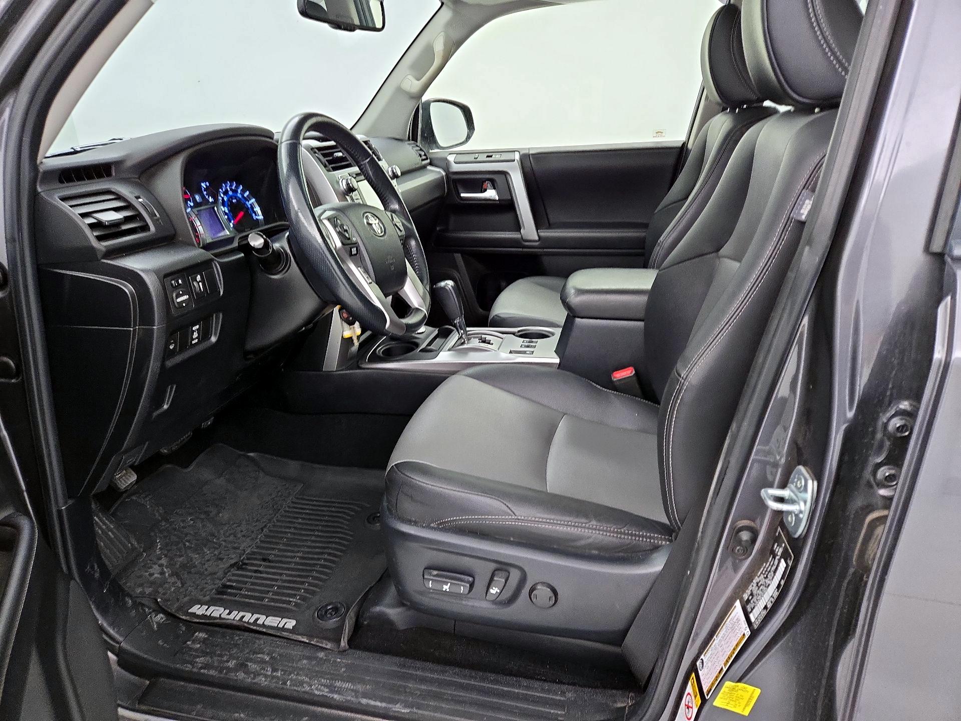 Thumbnail: 2018 Toyota 4Runner - 11