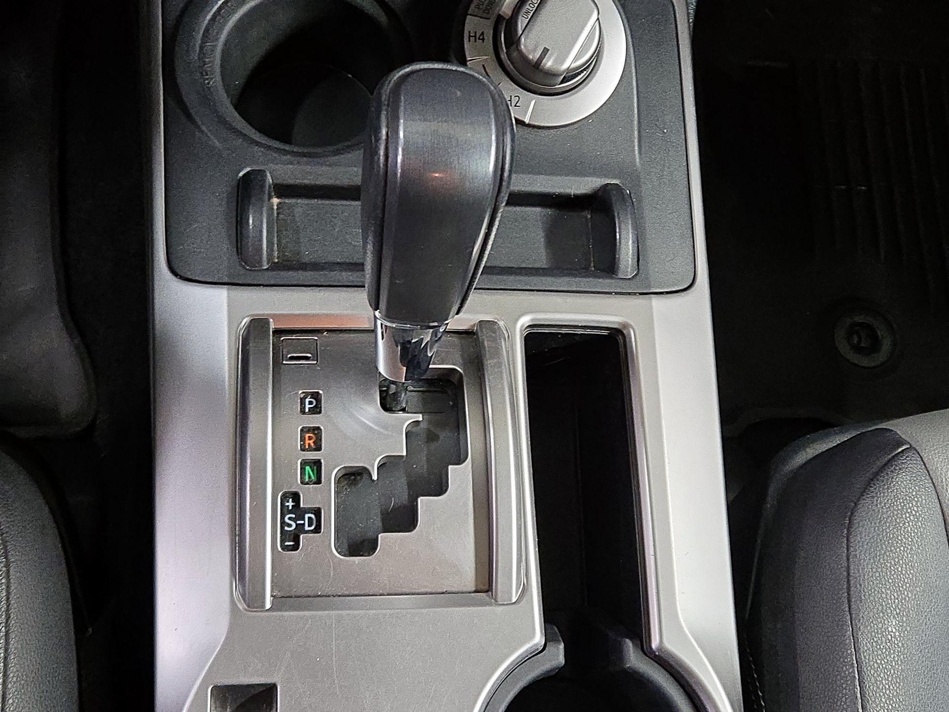 Thumbnail: 2018 Toyota 4Runner - 18