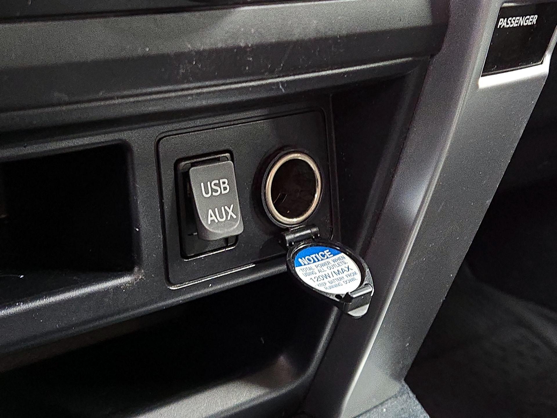 Thumbnail: 2018 Toyota 4Runner - 19