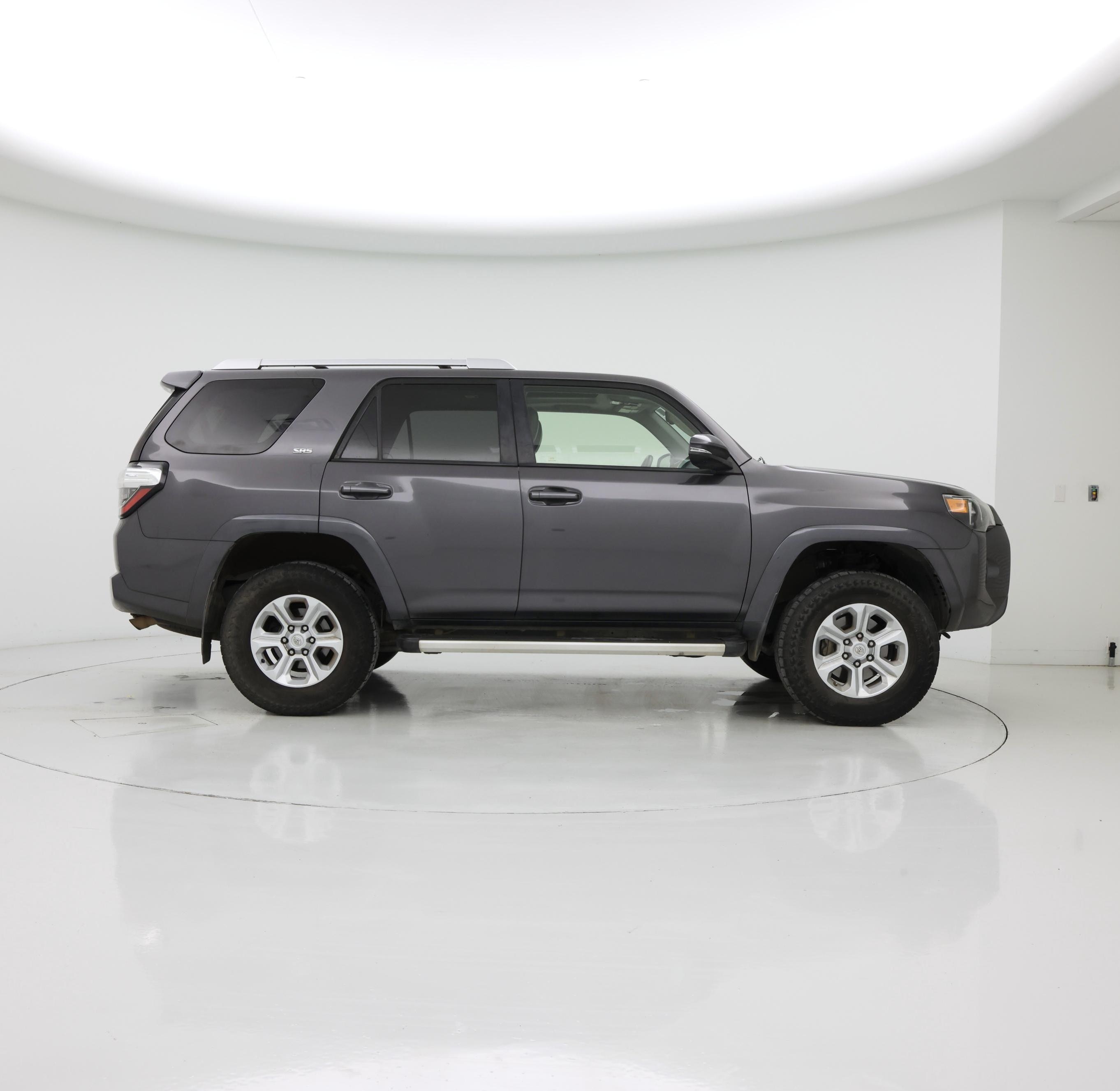 Thumbnail: 2018 Toyota 4Runner - 7