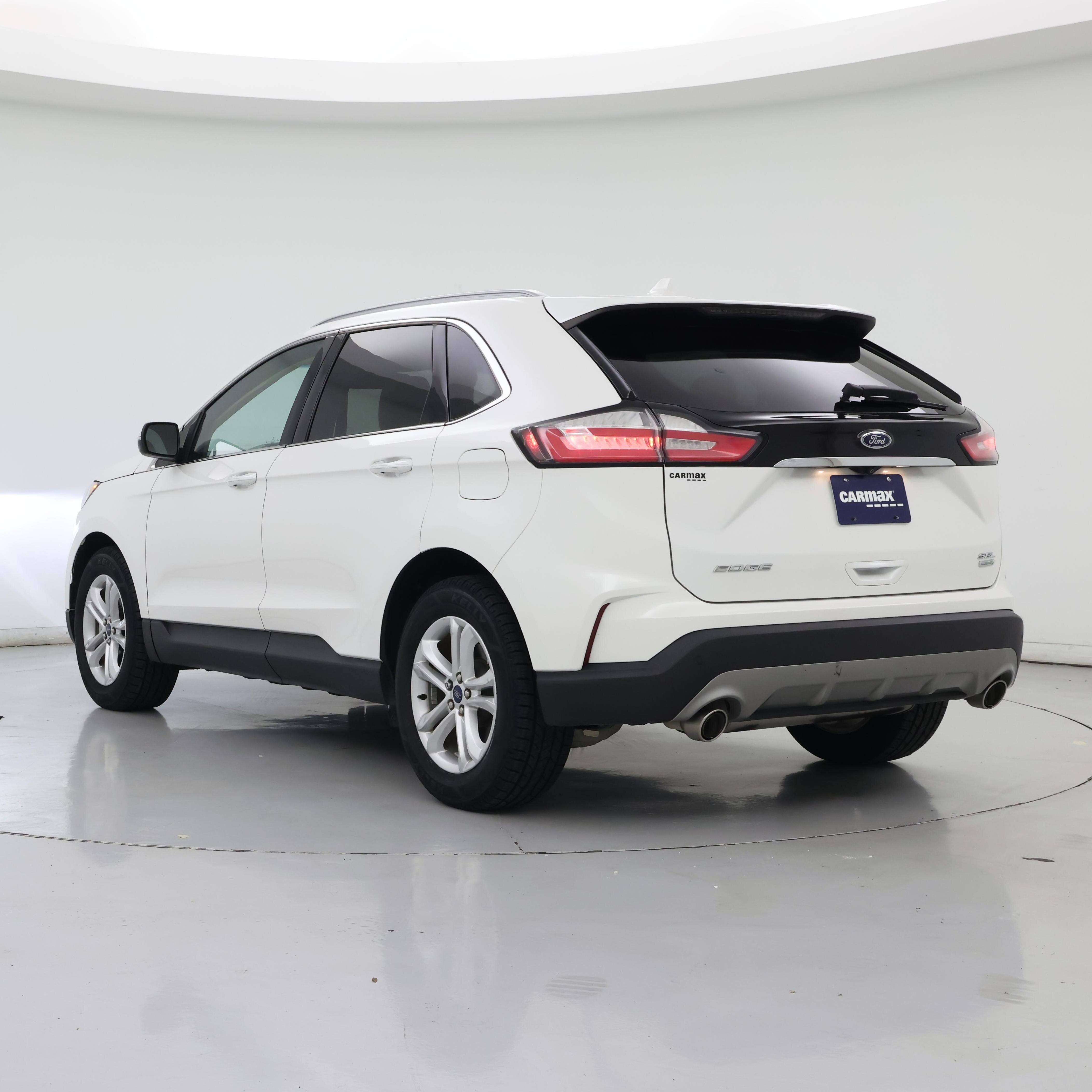 Thumbnail: 2020 Ford Edge - 2