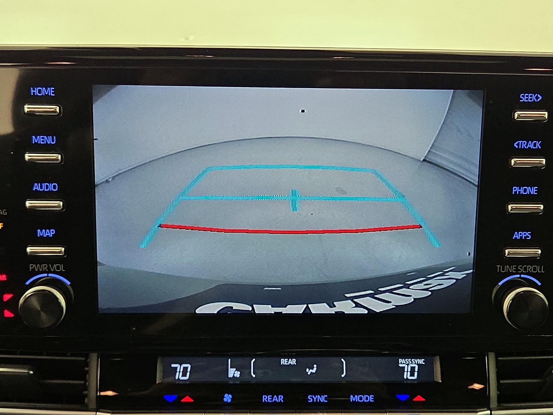 Thumbnail: 2024 Toyota Sienna - 15