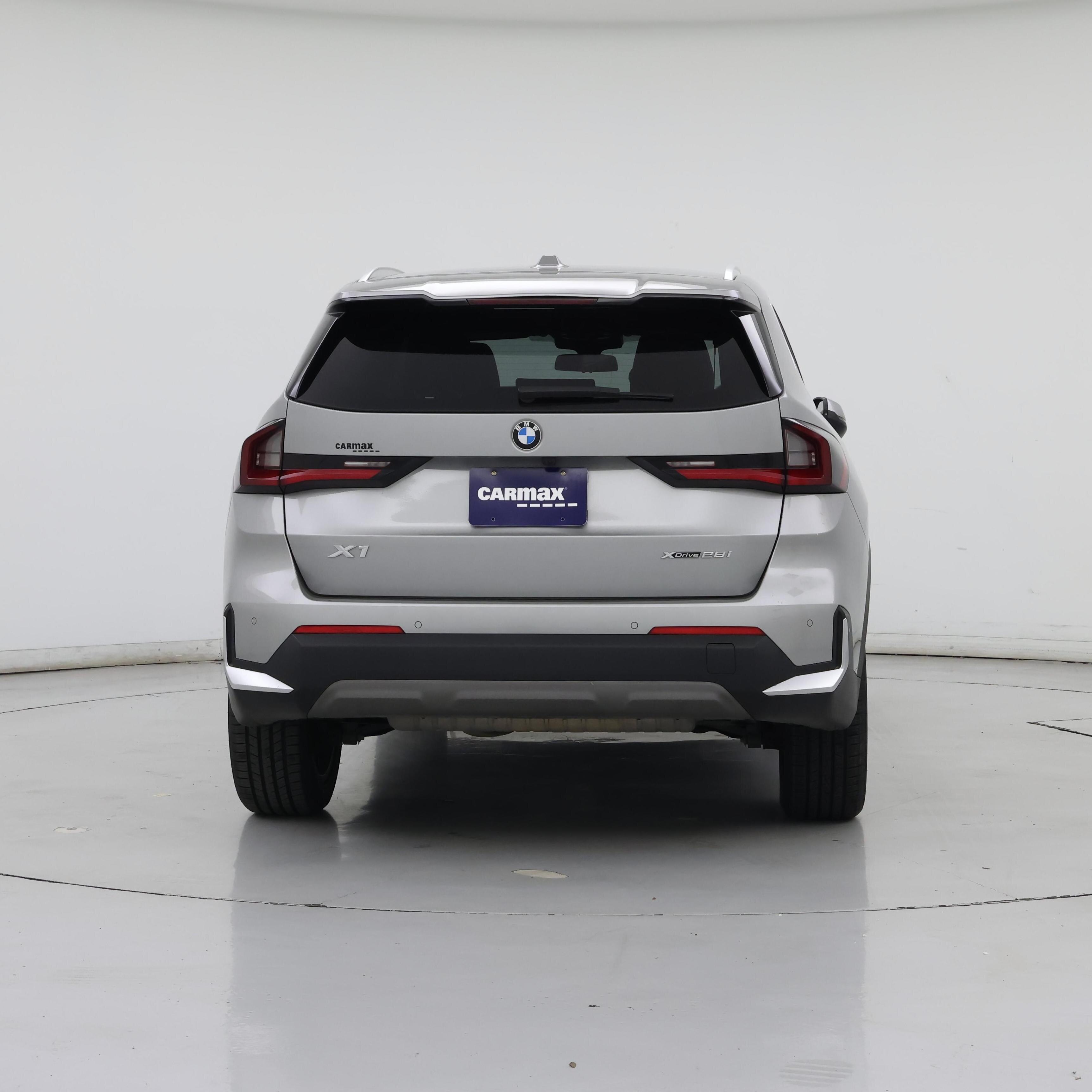 Thumbnail: 2023 BMW X1 - 6