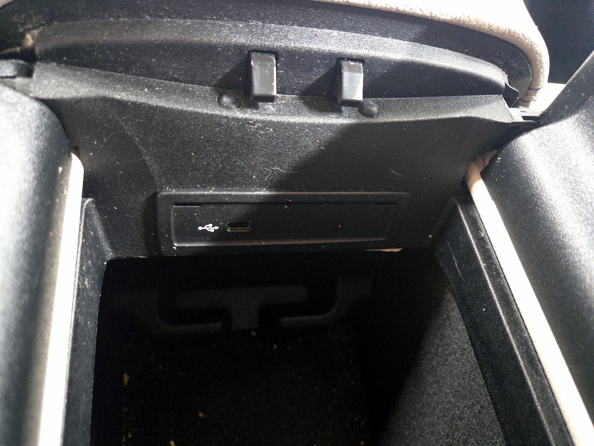 Thumbnail: 2021 Mercedes-Benz GLE - 19