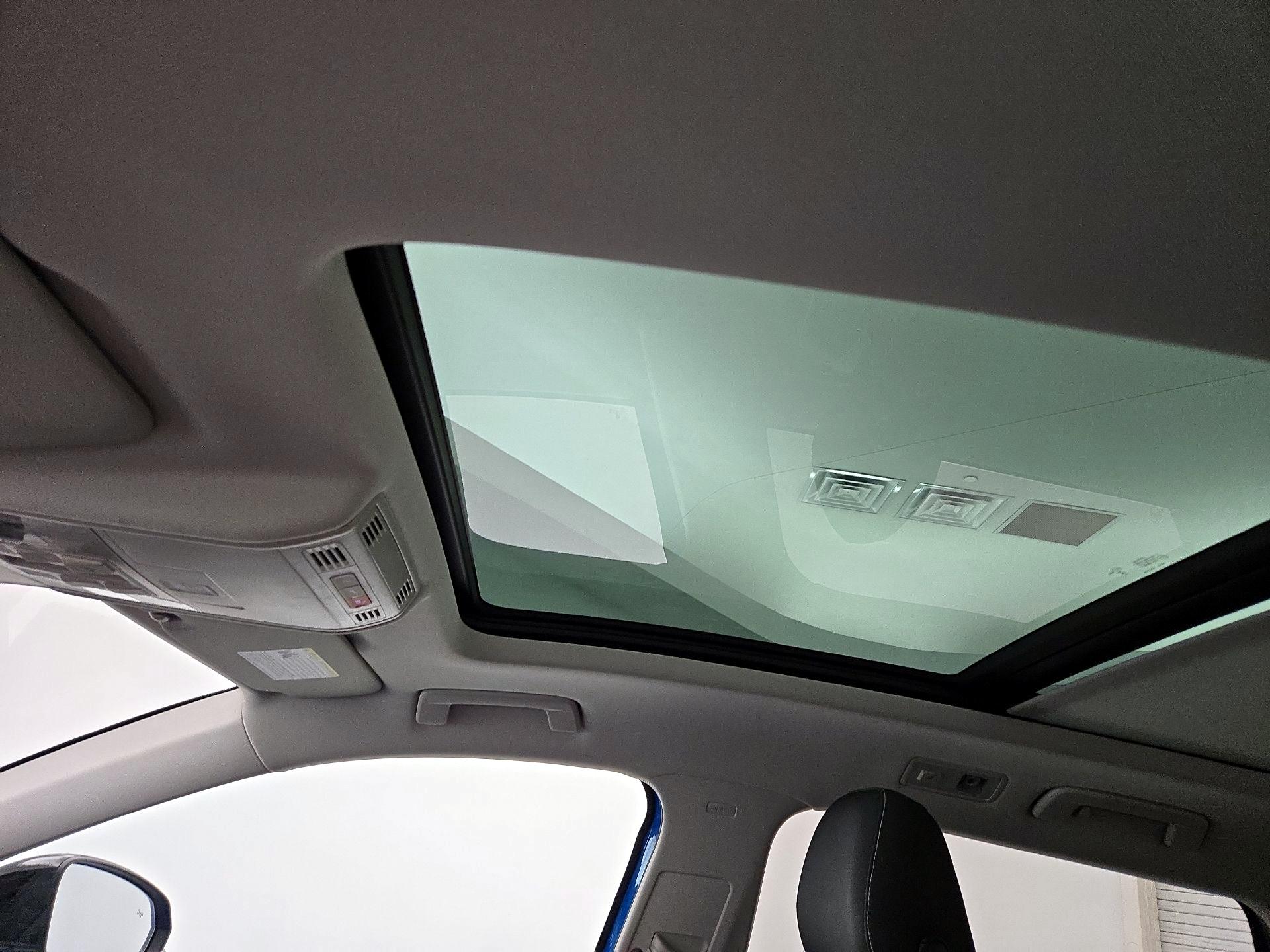 Thumbnail: 2024 Volkswagen Taos - 19