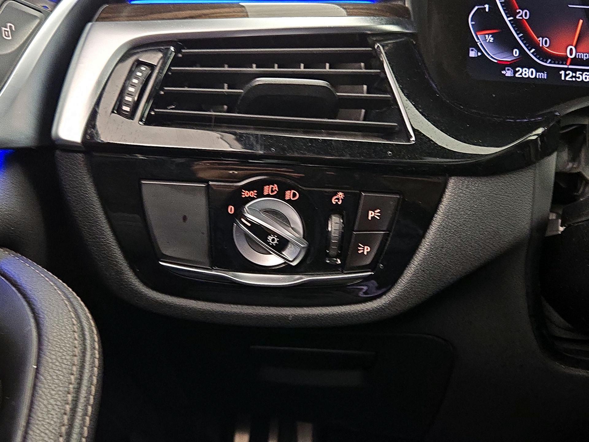 Thumbnail: 2021 BMW 5 Series - 13