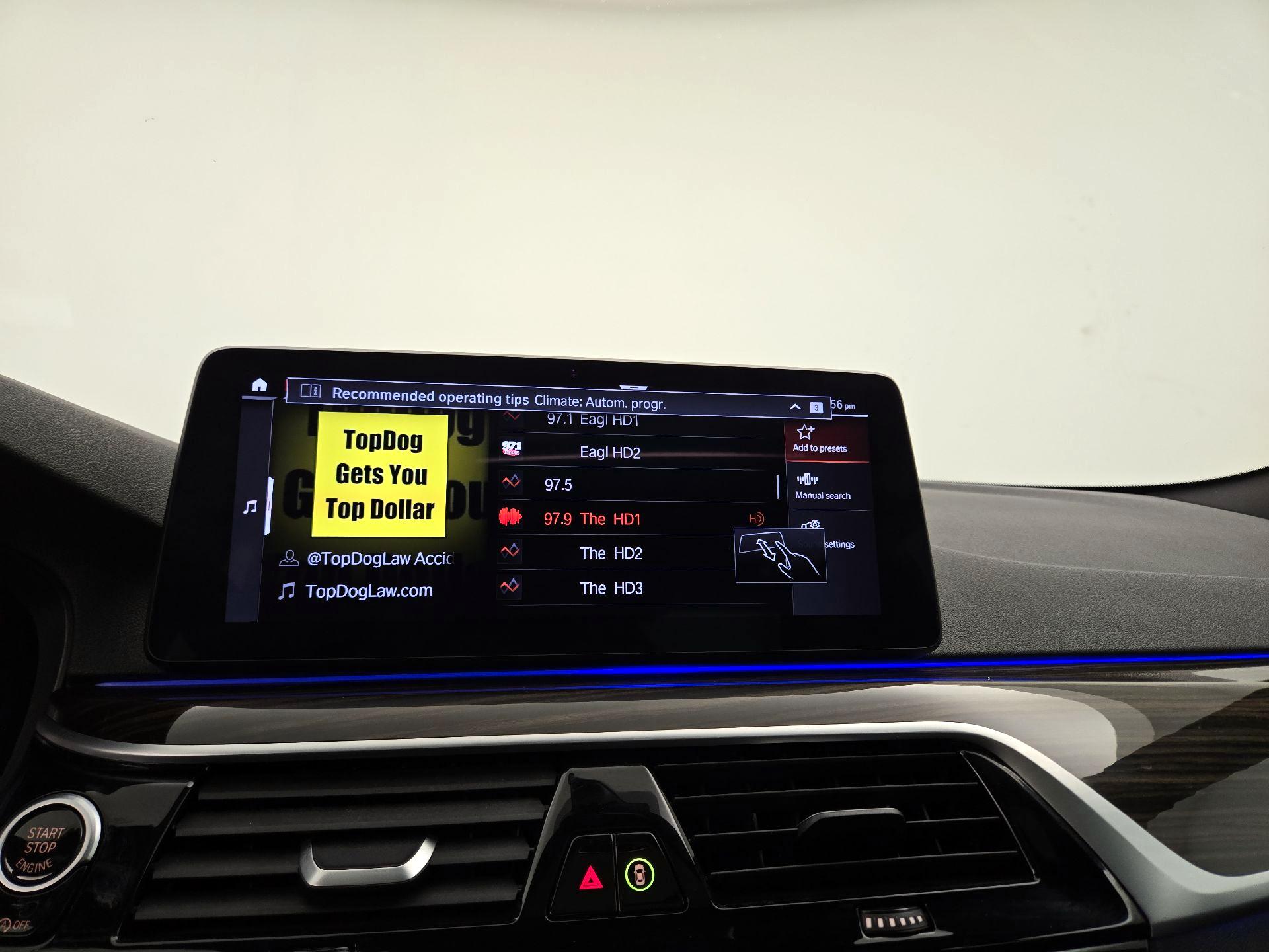 Thumbnail: 2021 BMW 5 Series - 16