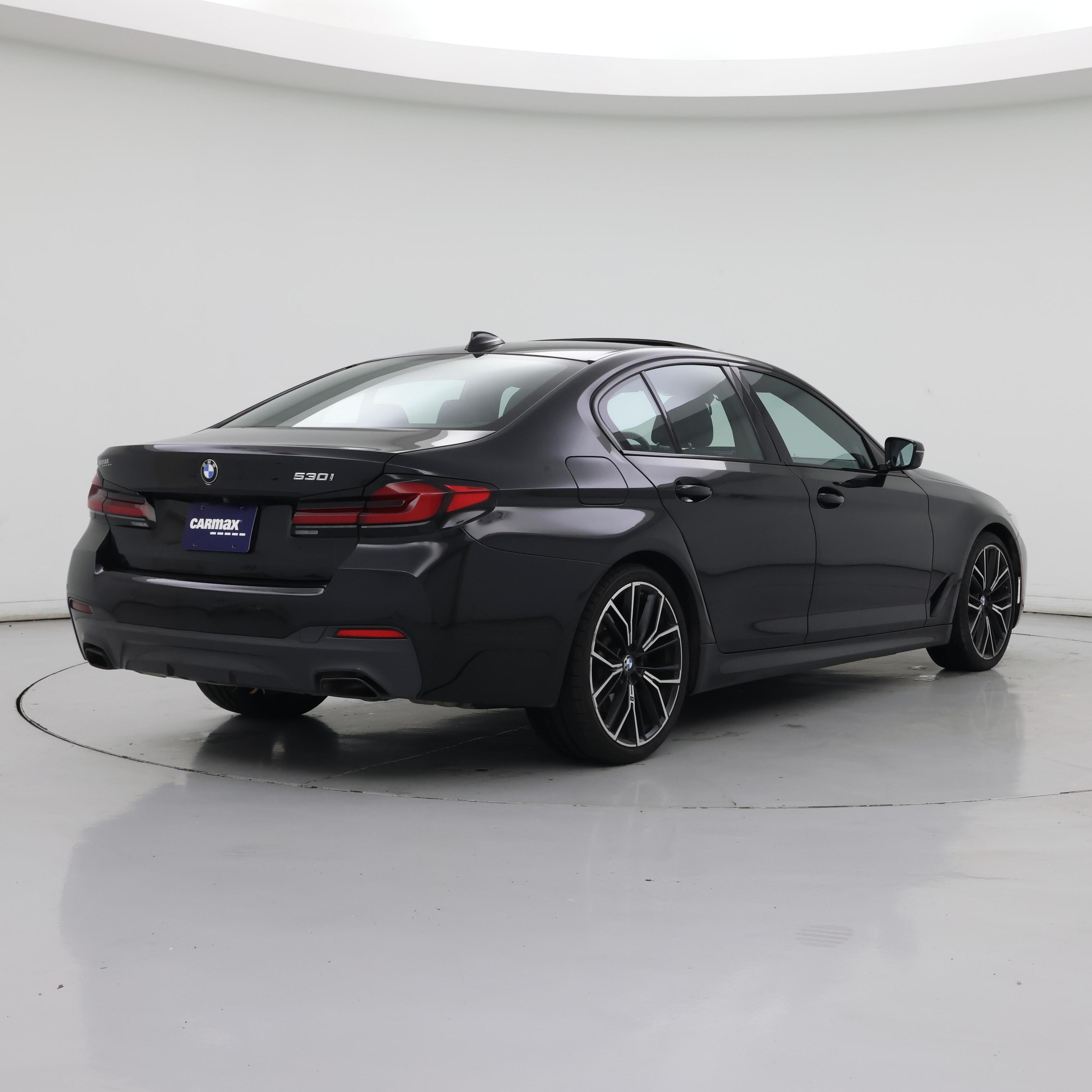 Thumbnail: 2021 BMW 5 Series - 8