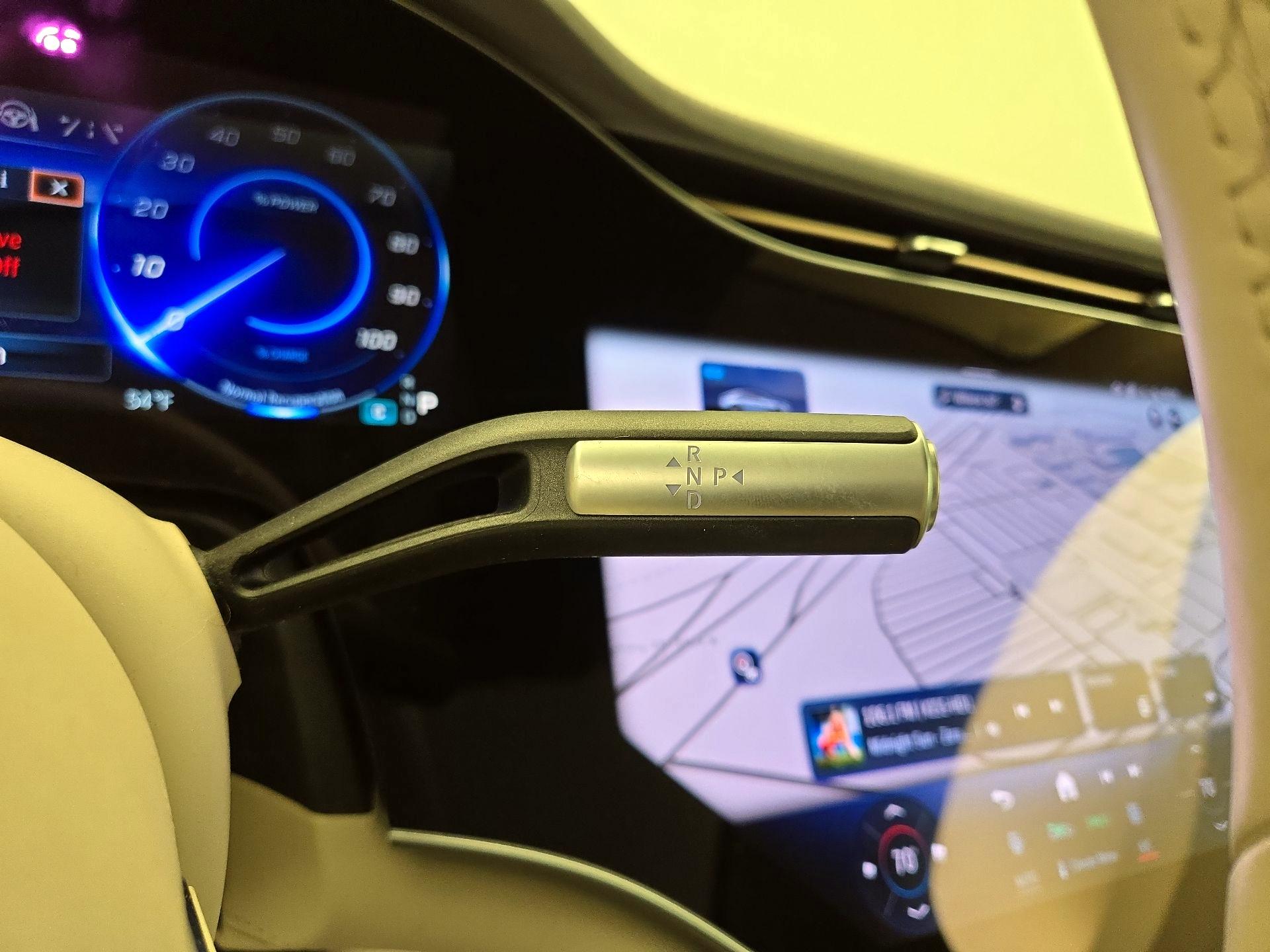 Thumbnail: 2022 Mercedes-Benz EQS - 18