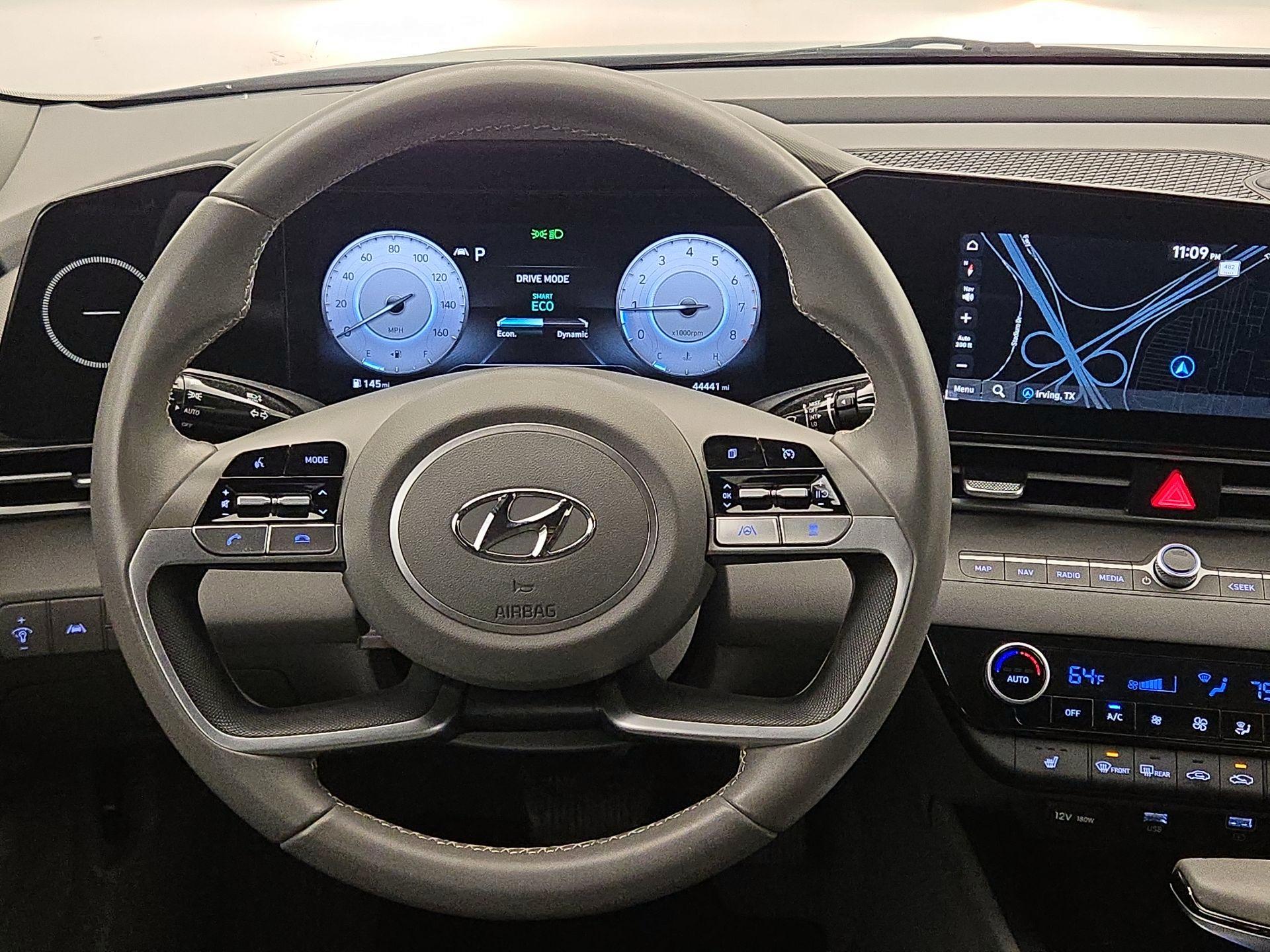 Thumbnail: 2023 Hyundai Elantra - 10