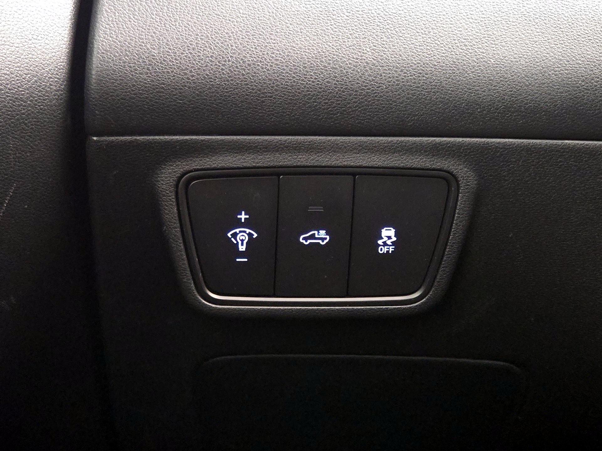 Thumbnail: 2023 Hyundai Santa Cruz - 13