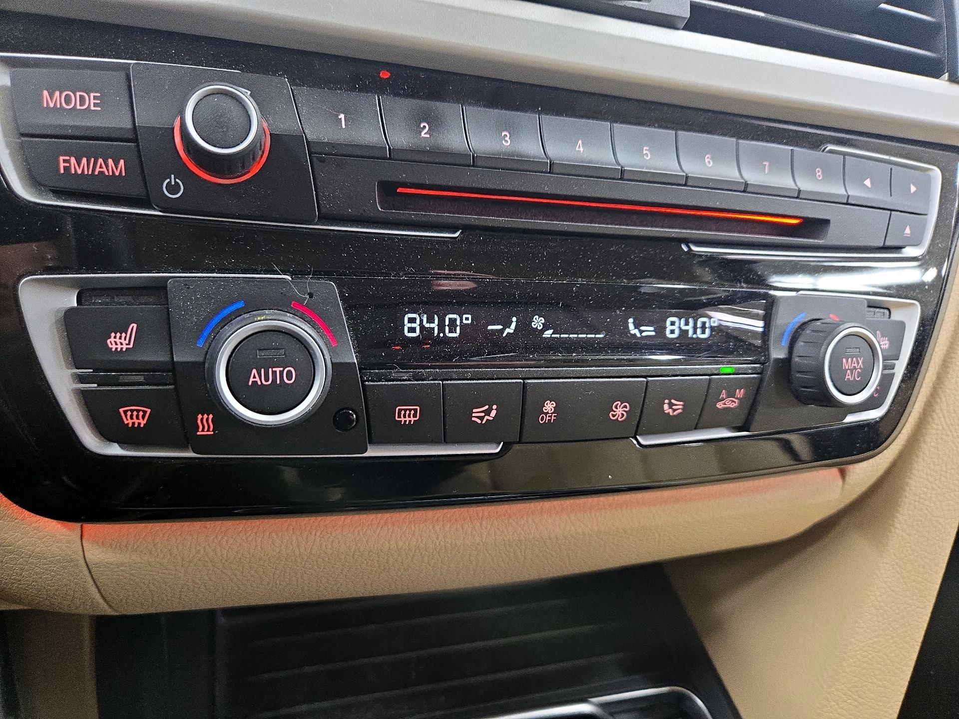 Thumbnail: 2018 BMW 3 Series - 17