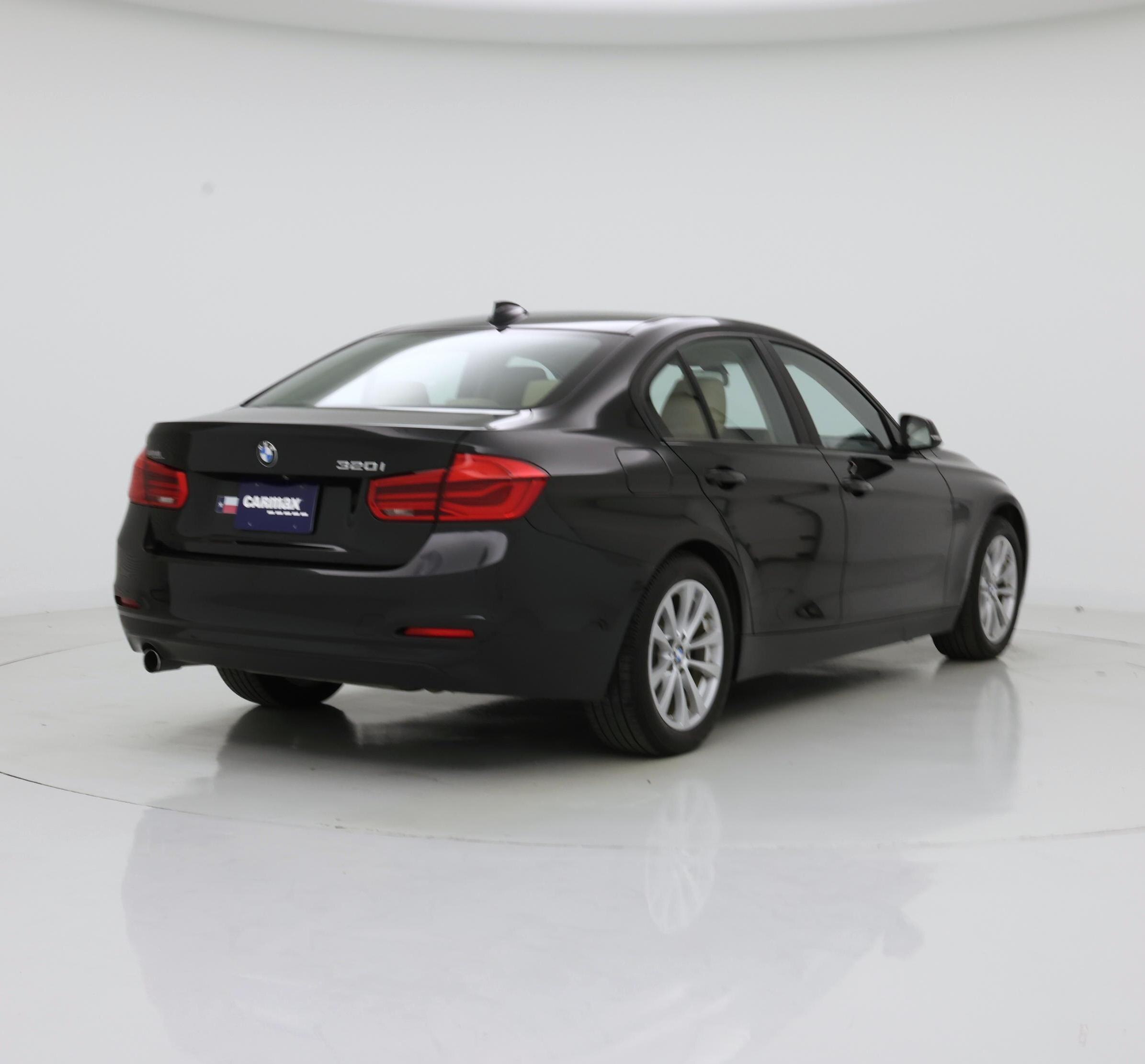 Thumbnail: 2018 BMW 3 Series - 8