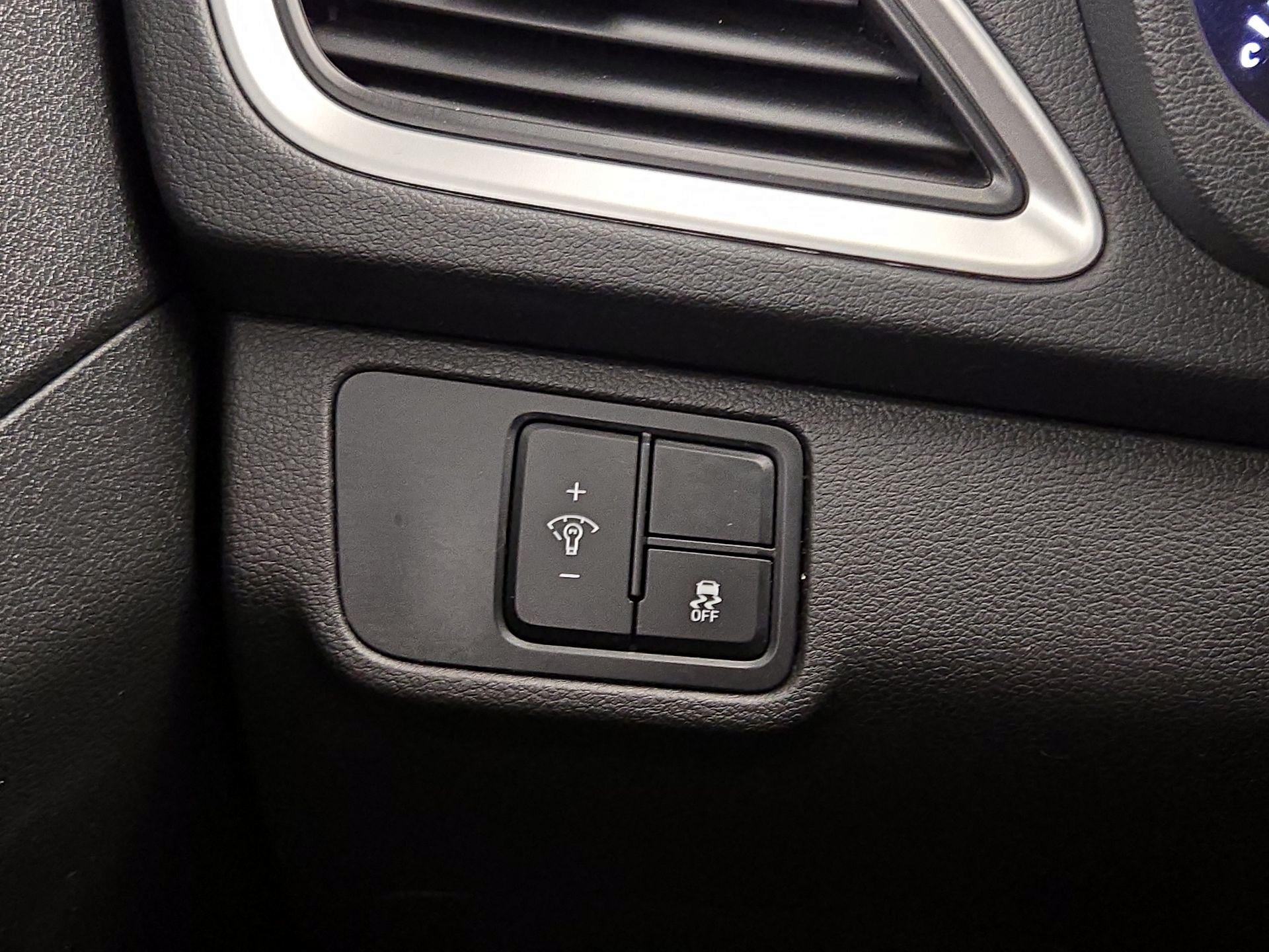 Thumbnail: 2022 Hyundai Accent - 13