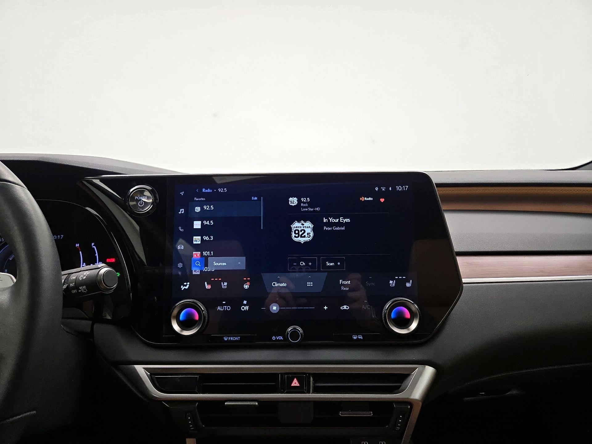 Thumbnail: 2024 Lexus RX - 15