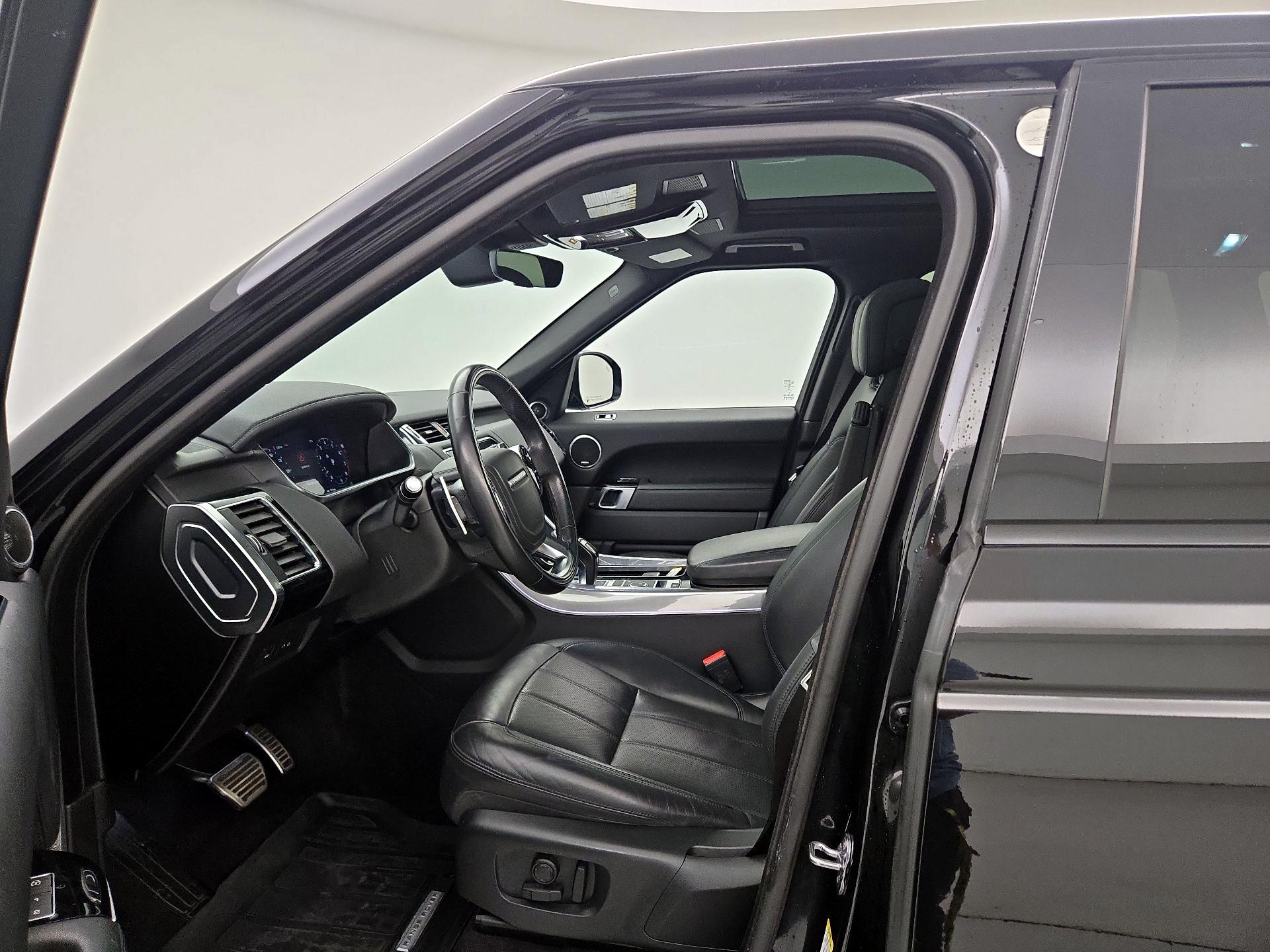 Thumbnail: 2022 Land Rover Range Rover Sport - 11