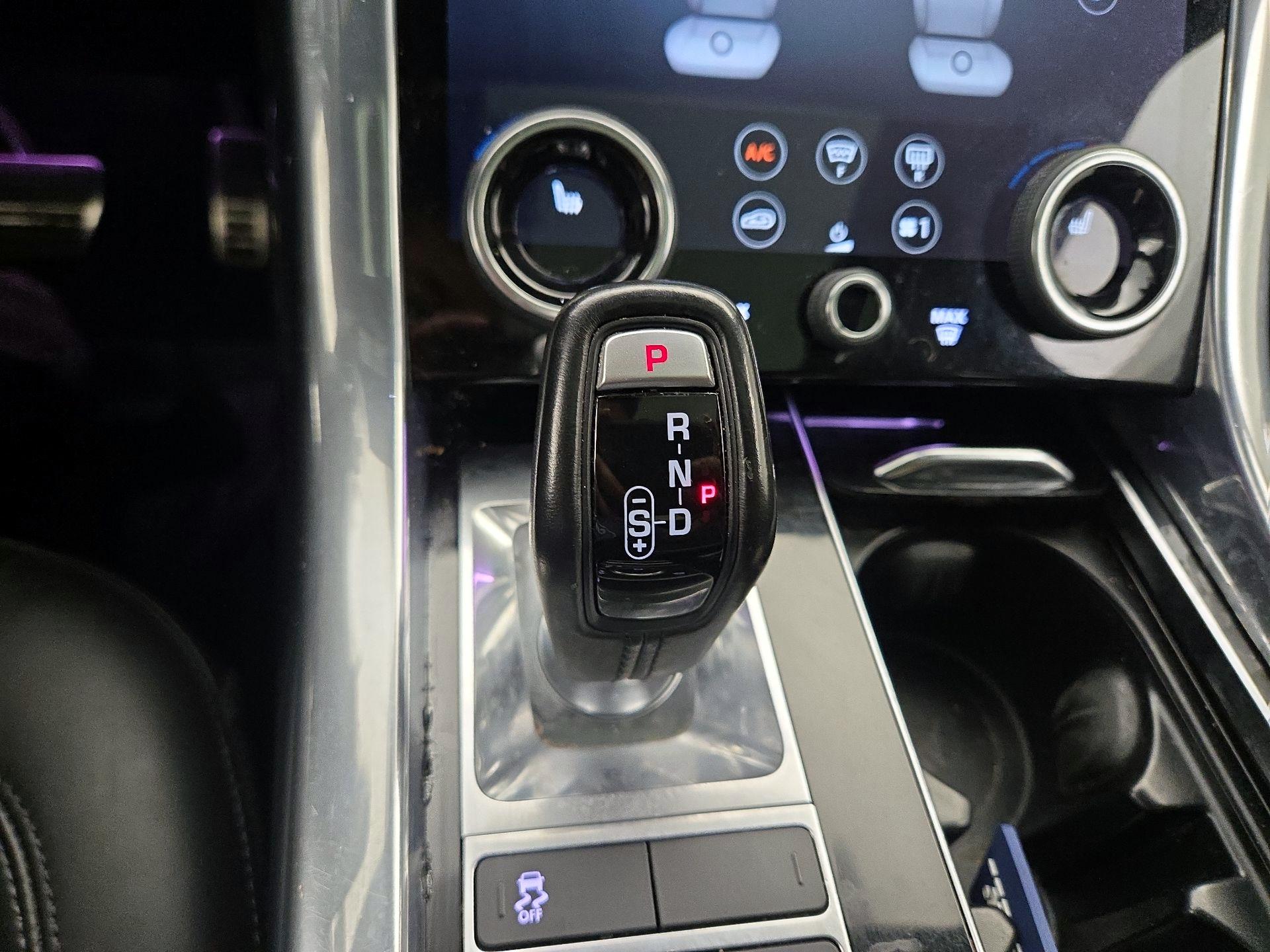 Thumbnail: 2022 Land Rover Range Rover Sport - 17