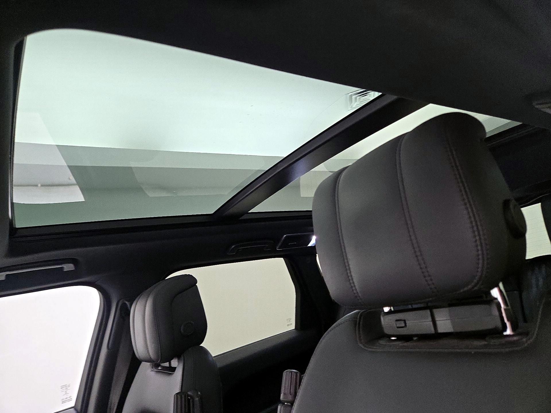 Thumbnail: 2022 Land Rover Range Rover Sport - 19