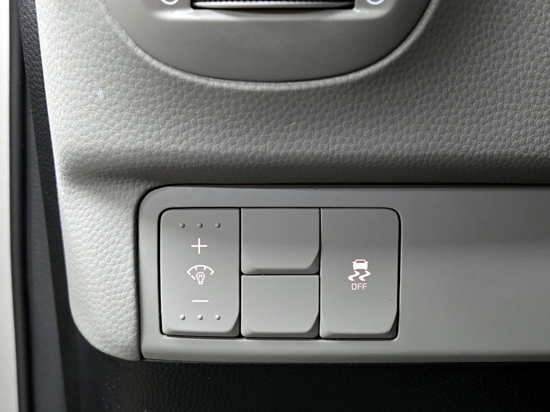 Thumbnail: 2018 Kia Soul - 13