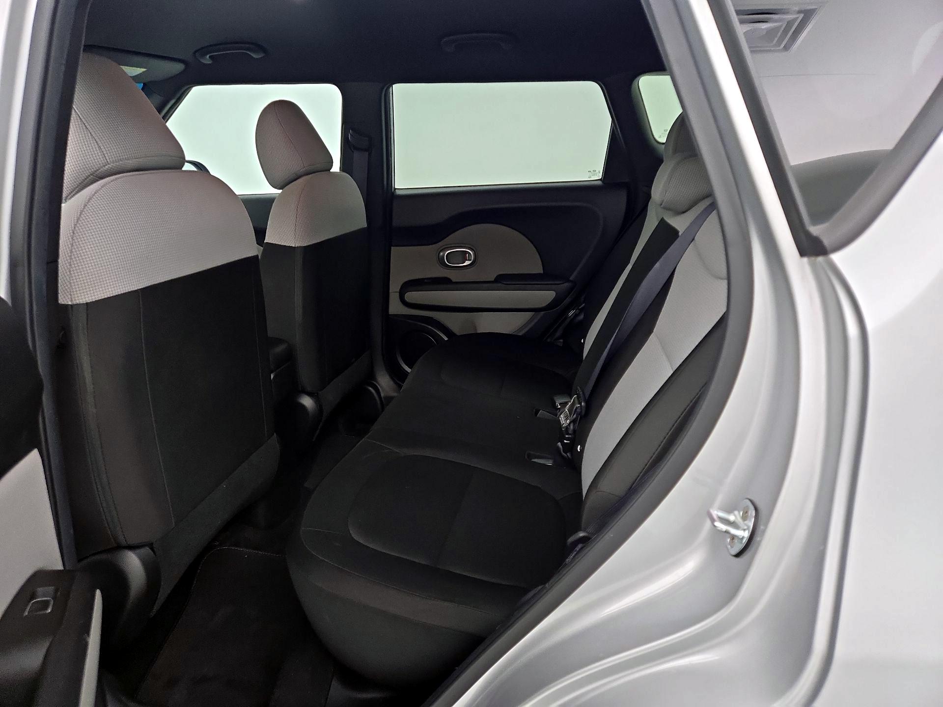 Thumbnail: 2018 Kia Soul - 19