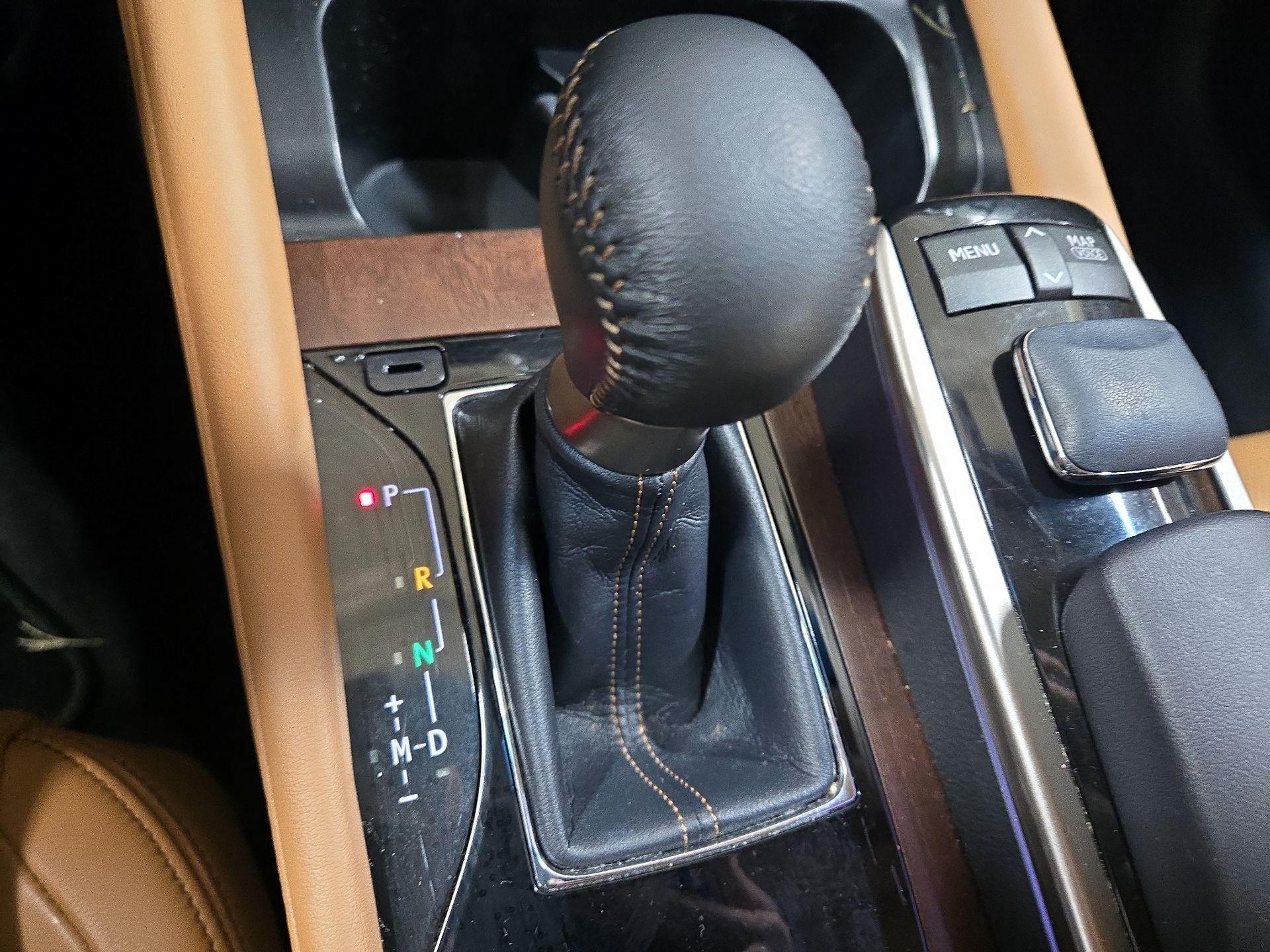 Thumbnail: 2014 Lexus GS - 16