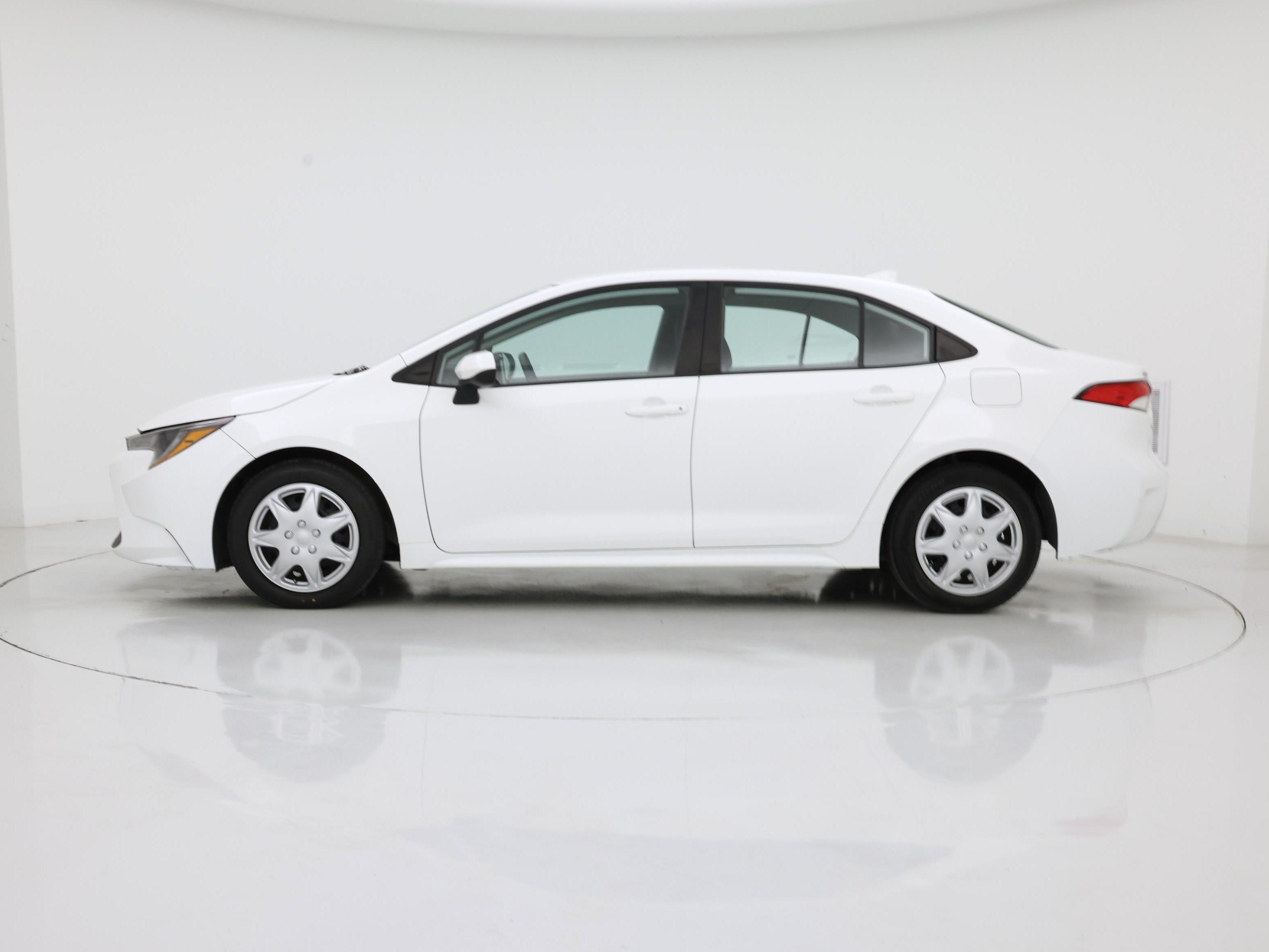 Thumbnail: 2021 Toyota Corolla - 3