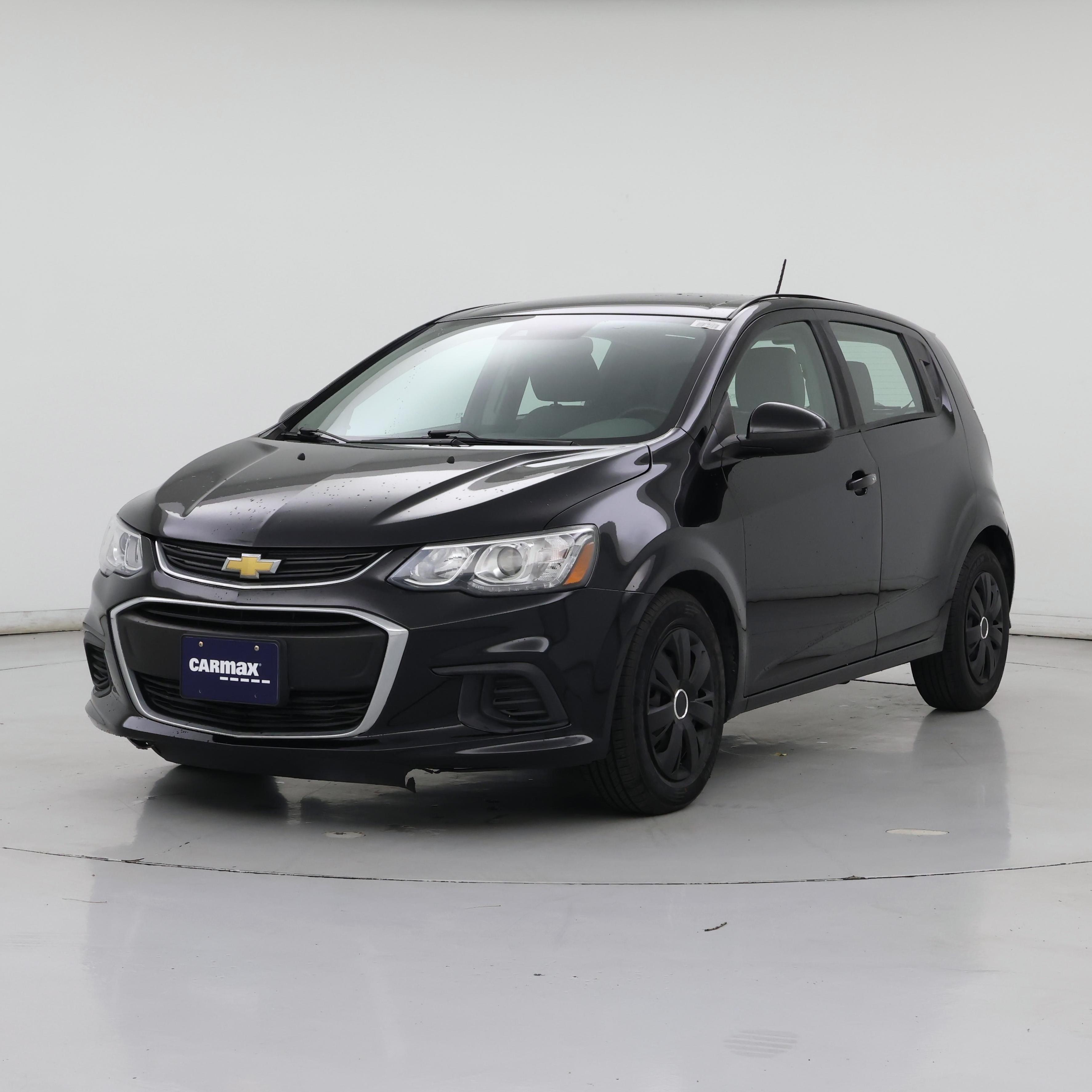 Thumbnail: 2020 Chevrolet Sonic - 4