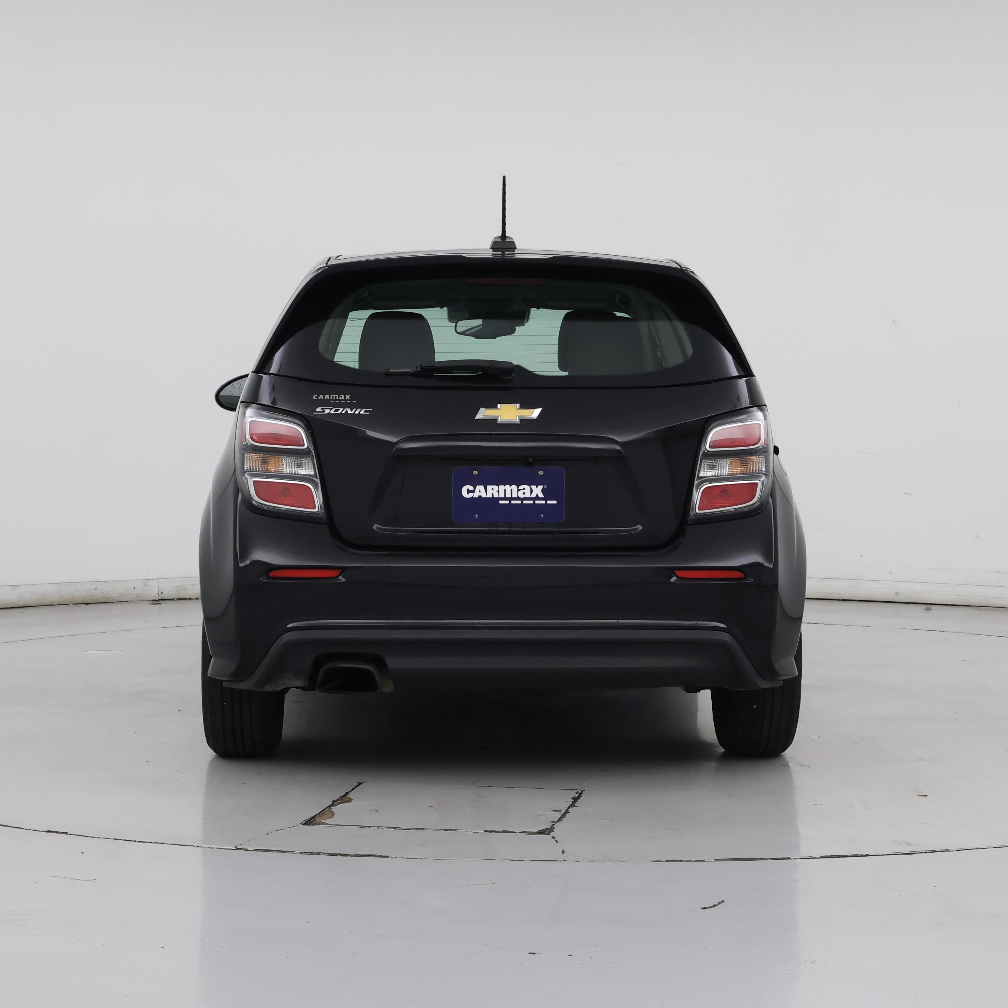 Thumbnail: 2020 Chevrolet Sonic - 6