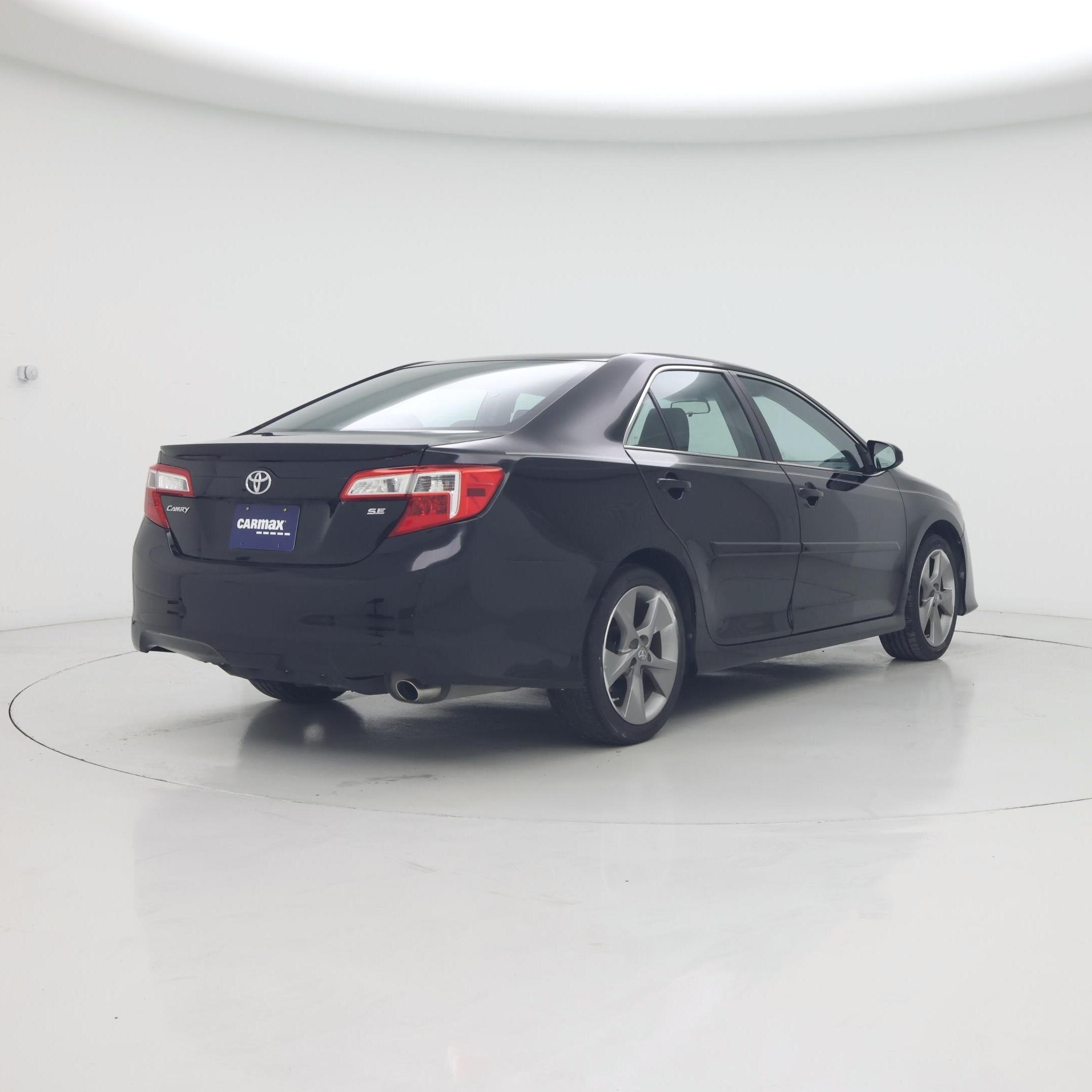 Thumbnail: 2014 Toyota Camry - 8