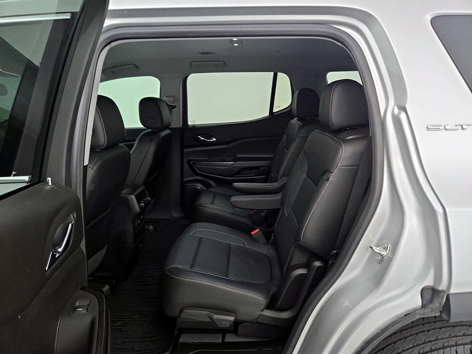 Thumbnail: 2020 GMC Acadia - 19