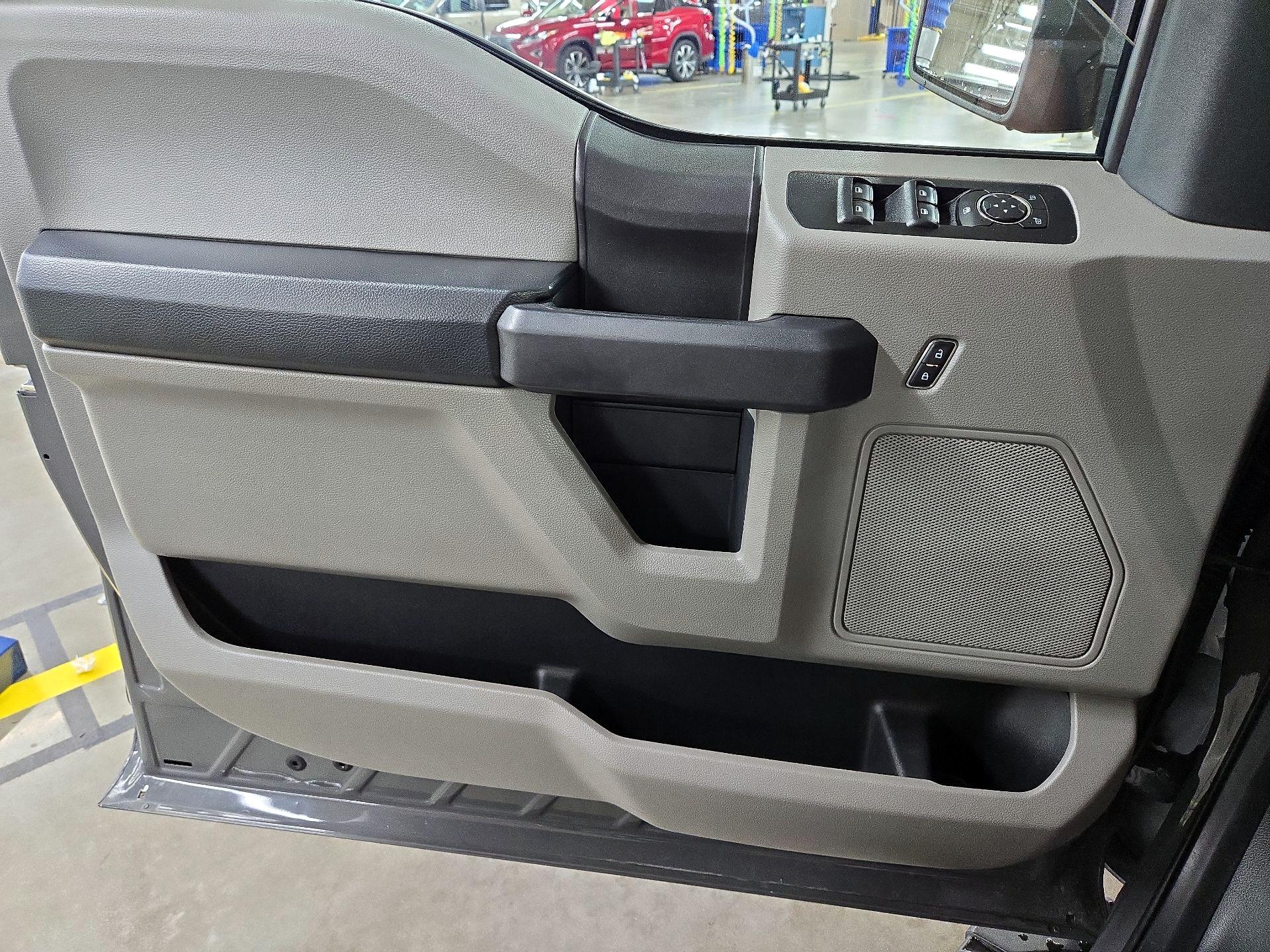 Thumbnail: 2018 Ford F-150 - 12